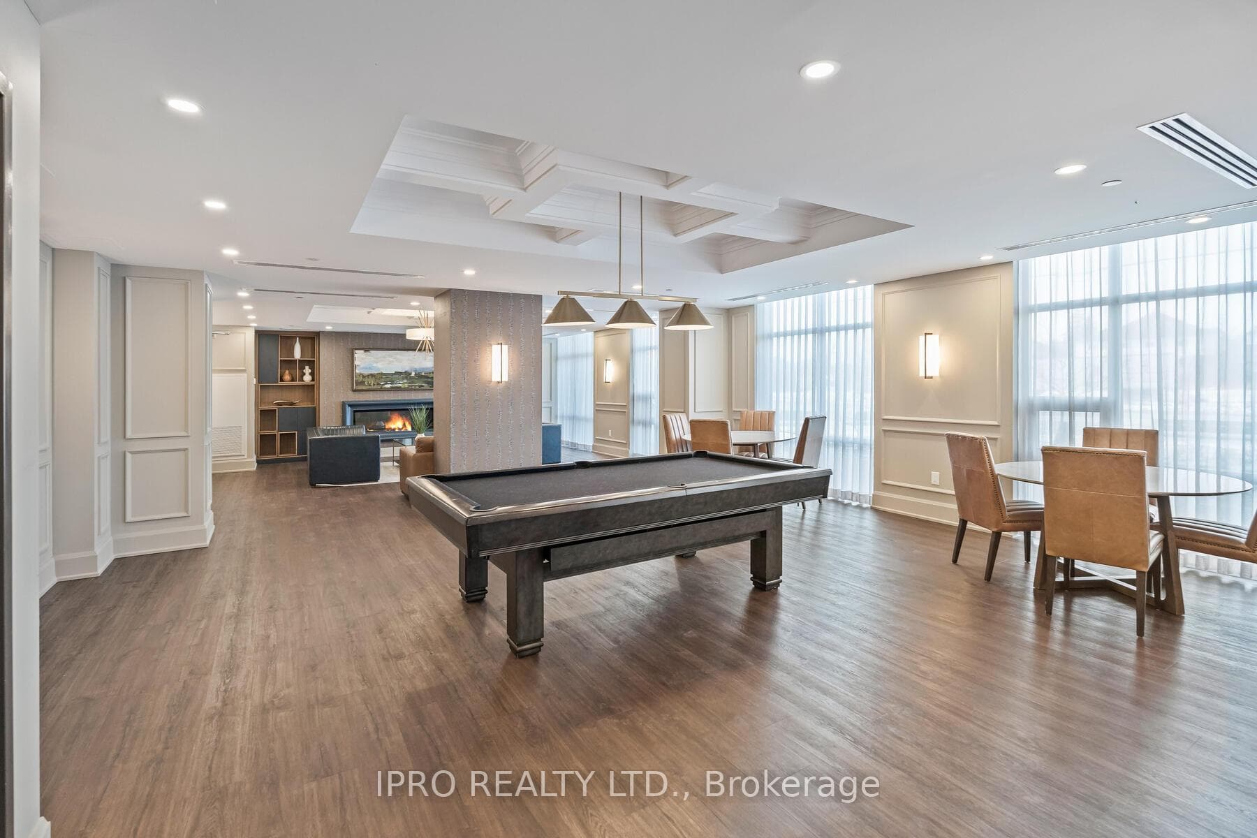460 Dundas Street Unit 601 photo 24