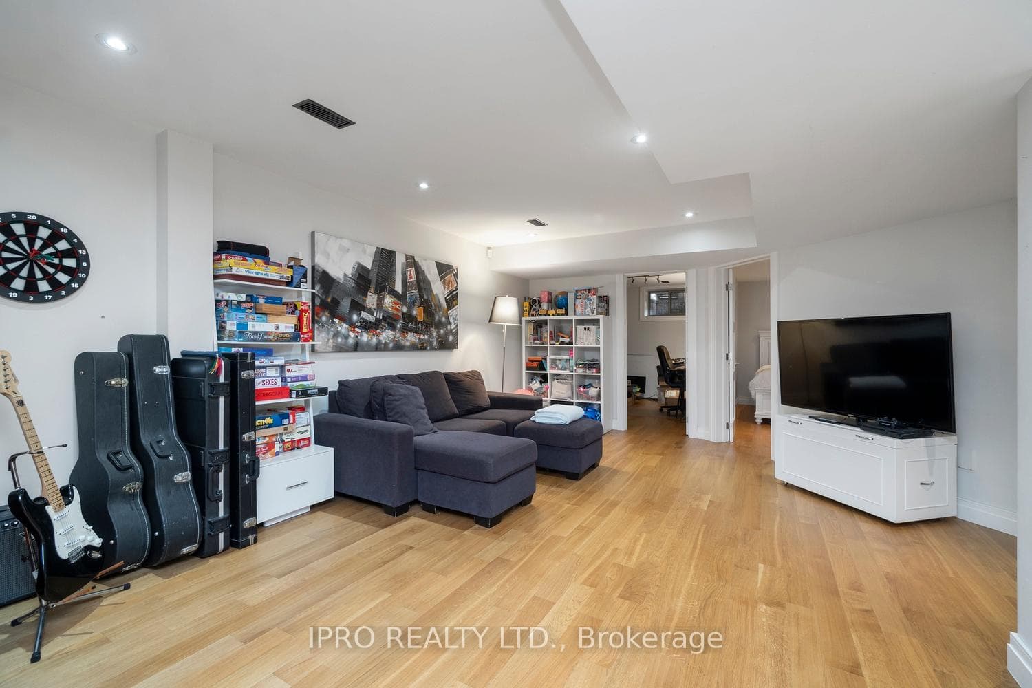 71 Morningside Avenue photo 32