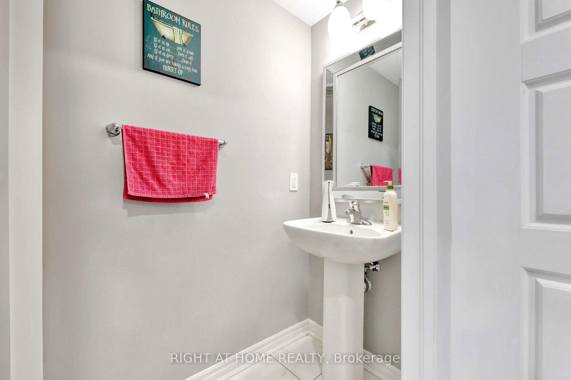 1000 Asleton Boulevard Unit 35 photo 6