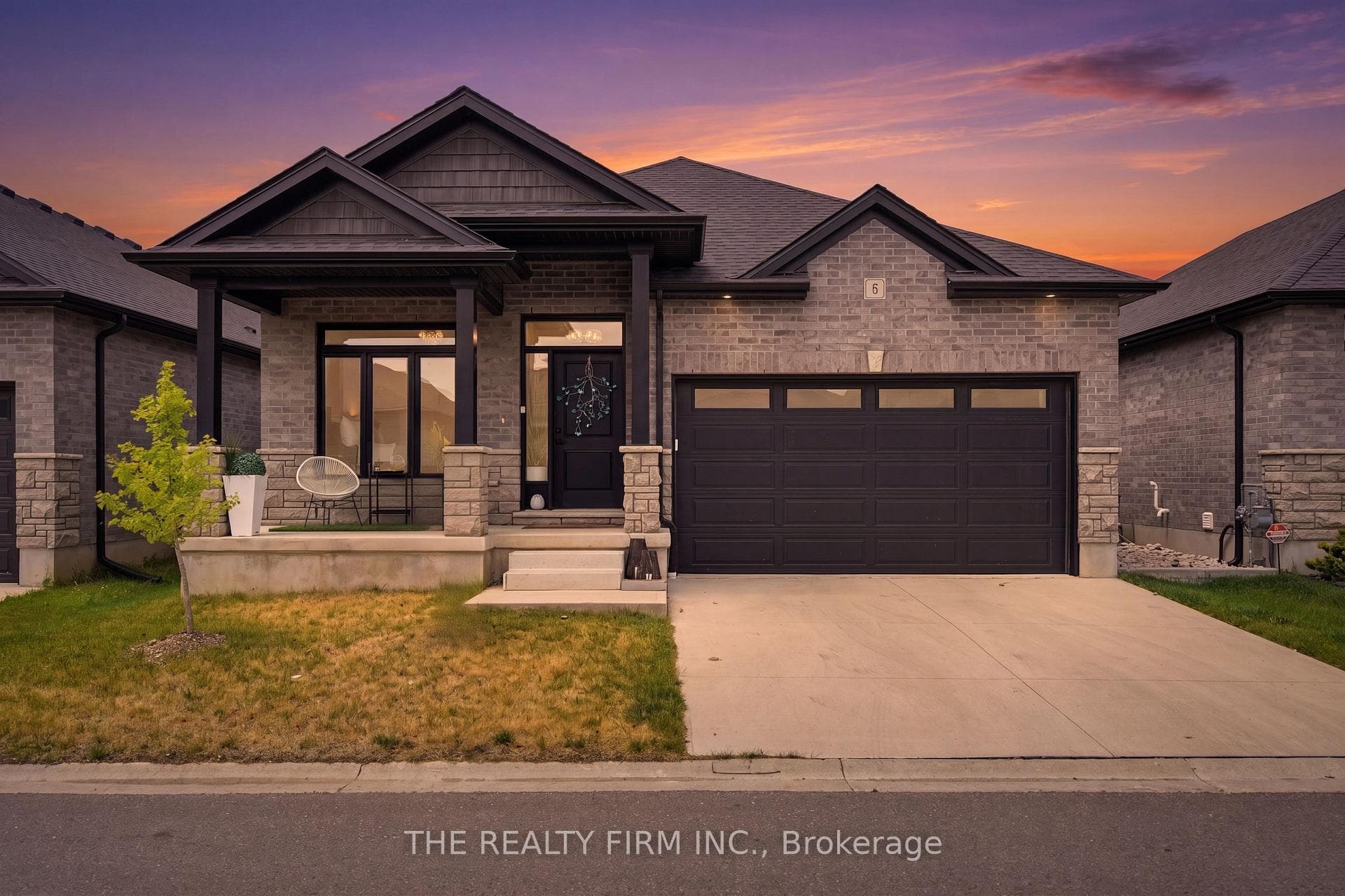 Welcome Home! Bungalow in Kilworth/Komoka!