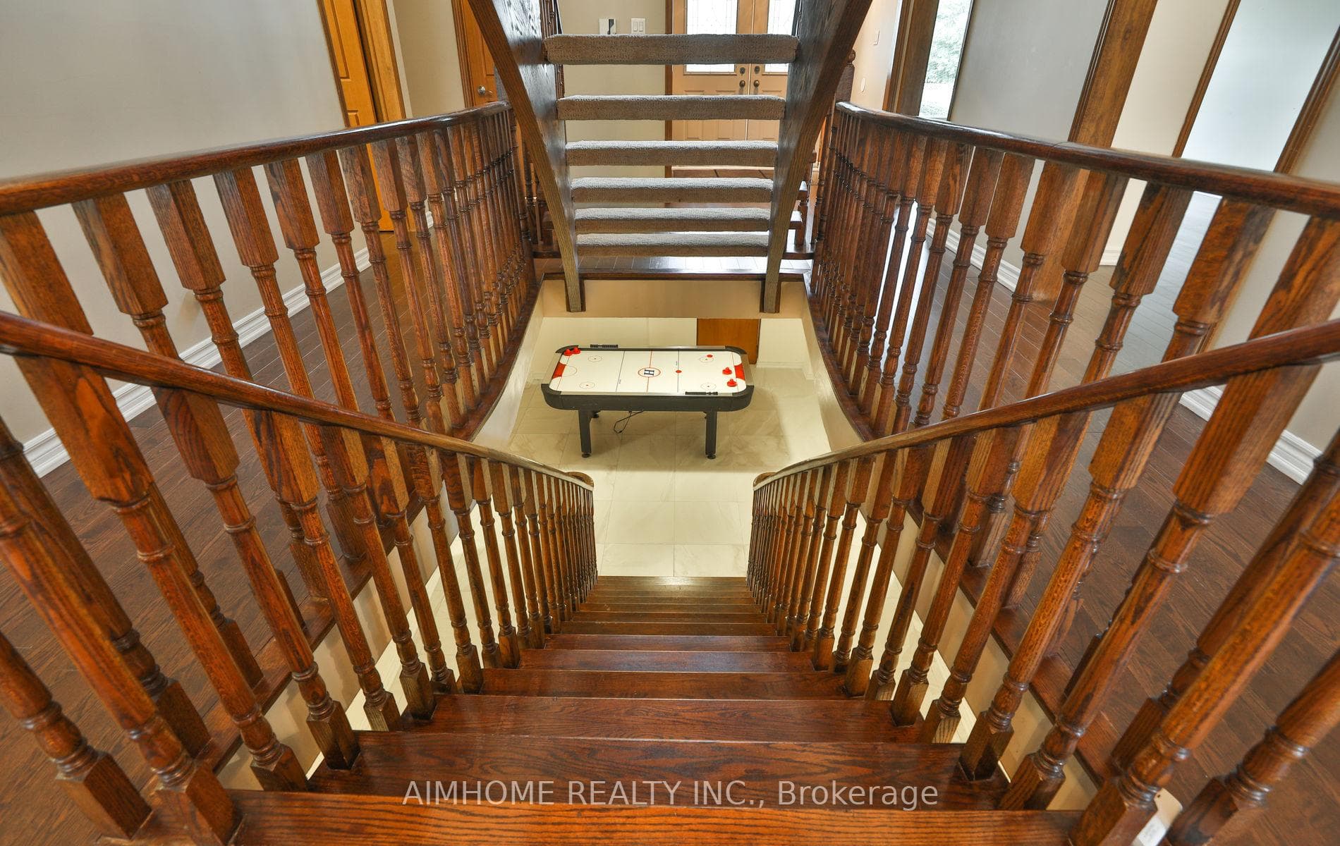 1339 Windrush Drive photo 31