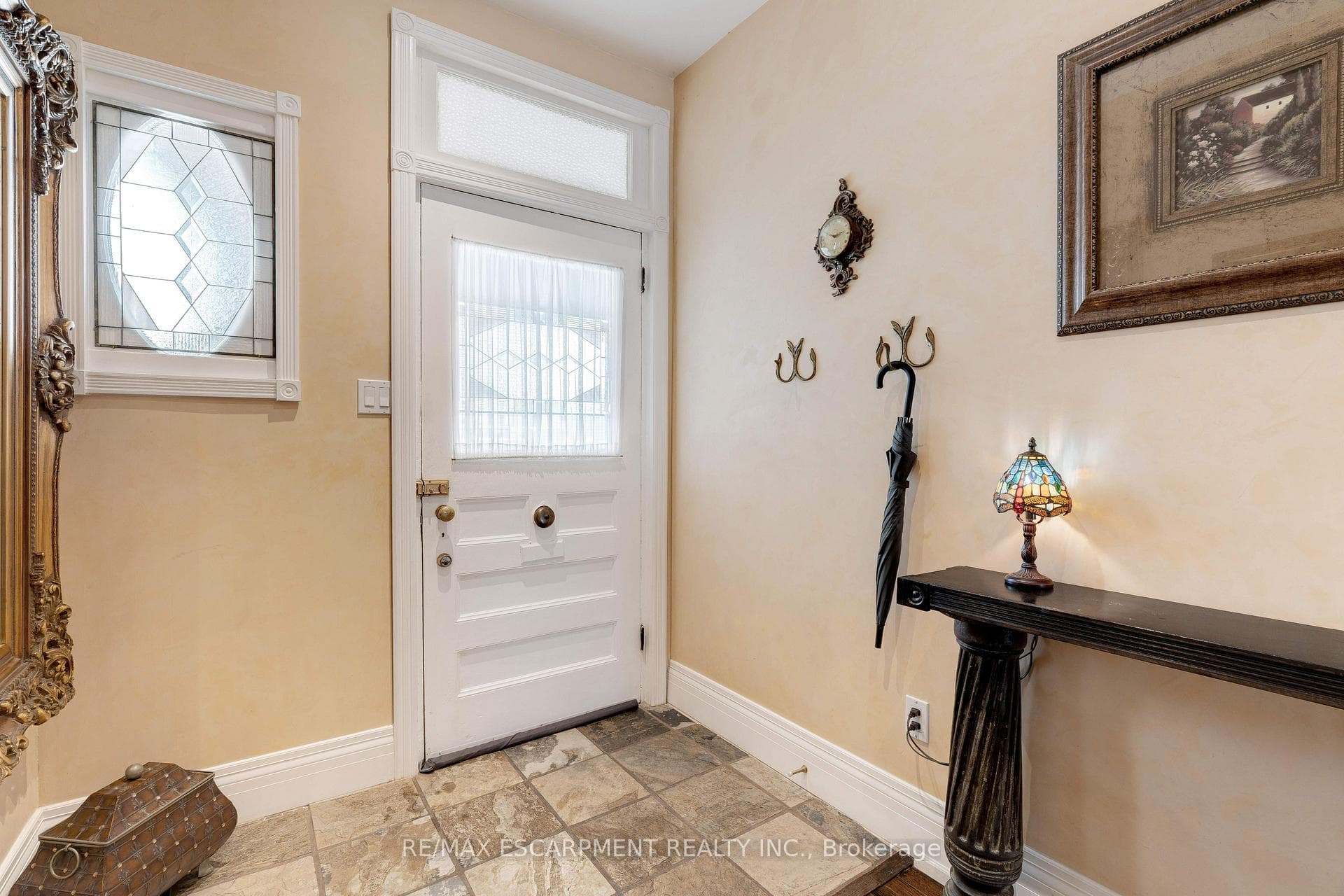 80 Alanson Street photo 23
