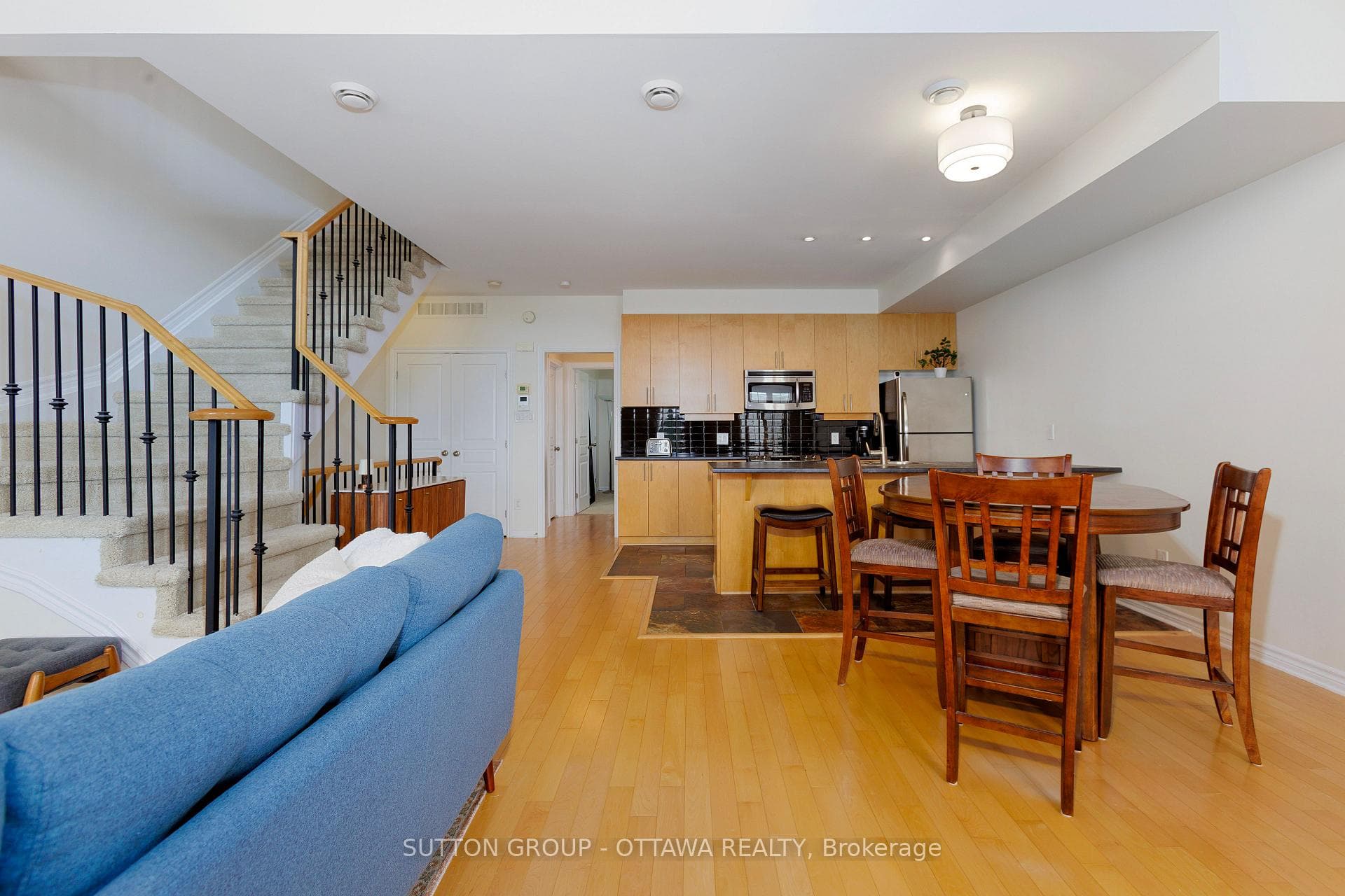 105 Eye Bright Crescent Unit 25 photo 17
