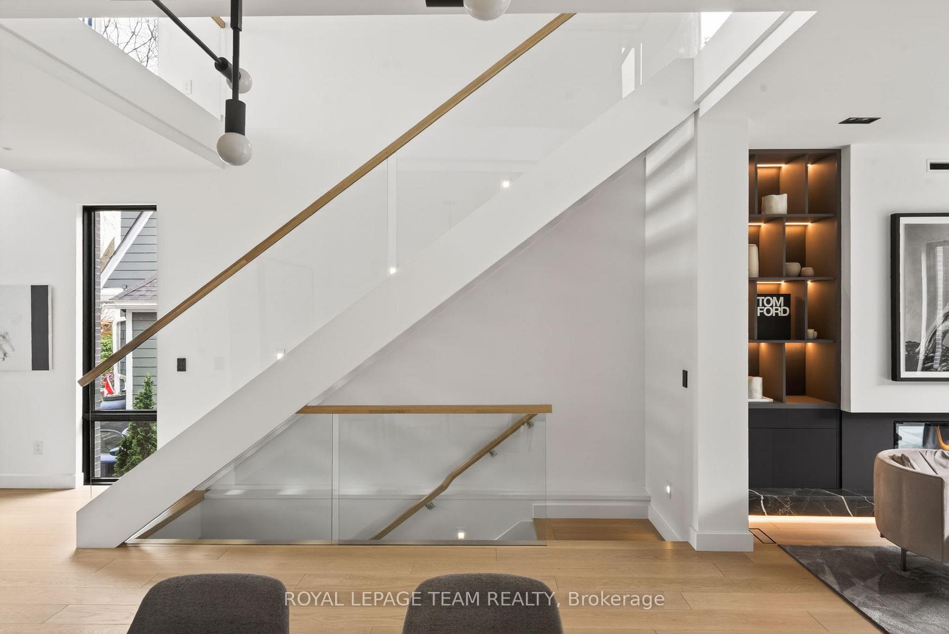 511 Fraser Avenue photo 25