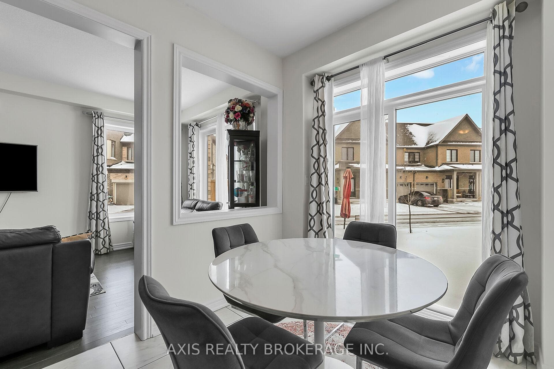 166 Deerpath Drive Unit 71 photo 17