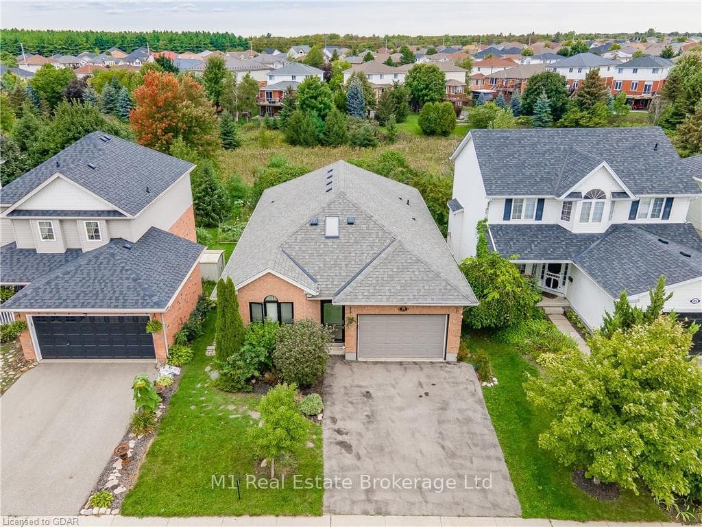 19 Gibbs Crescent photo 1