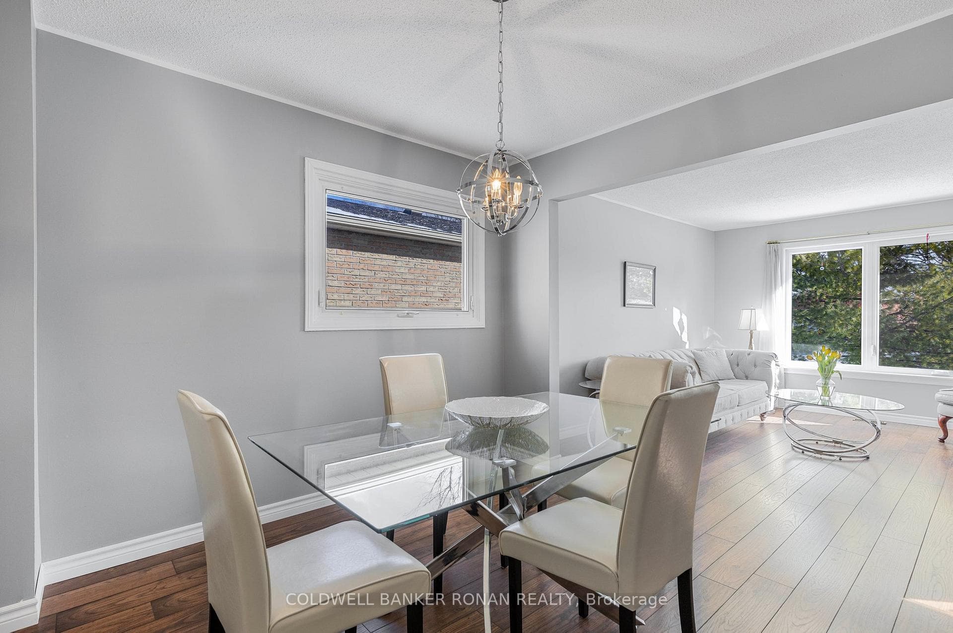 56 Hutchinson Drive photo 6