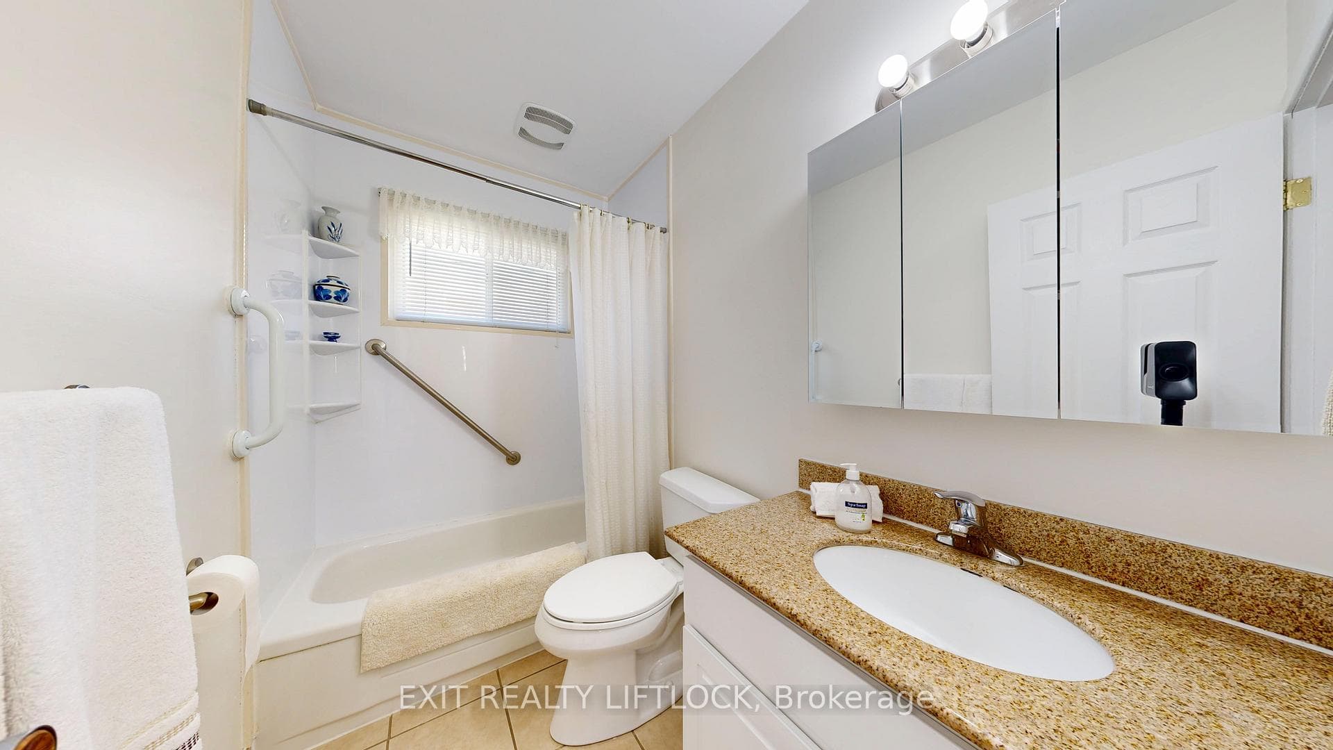 423 Armour Road photo 13