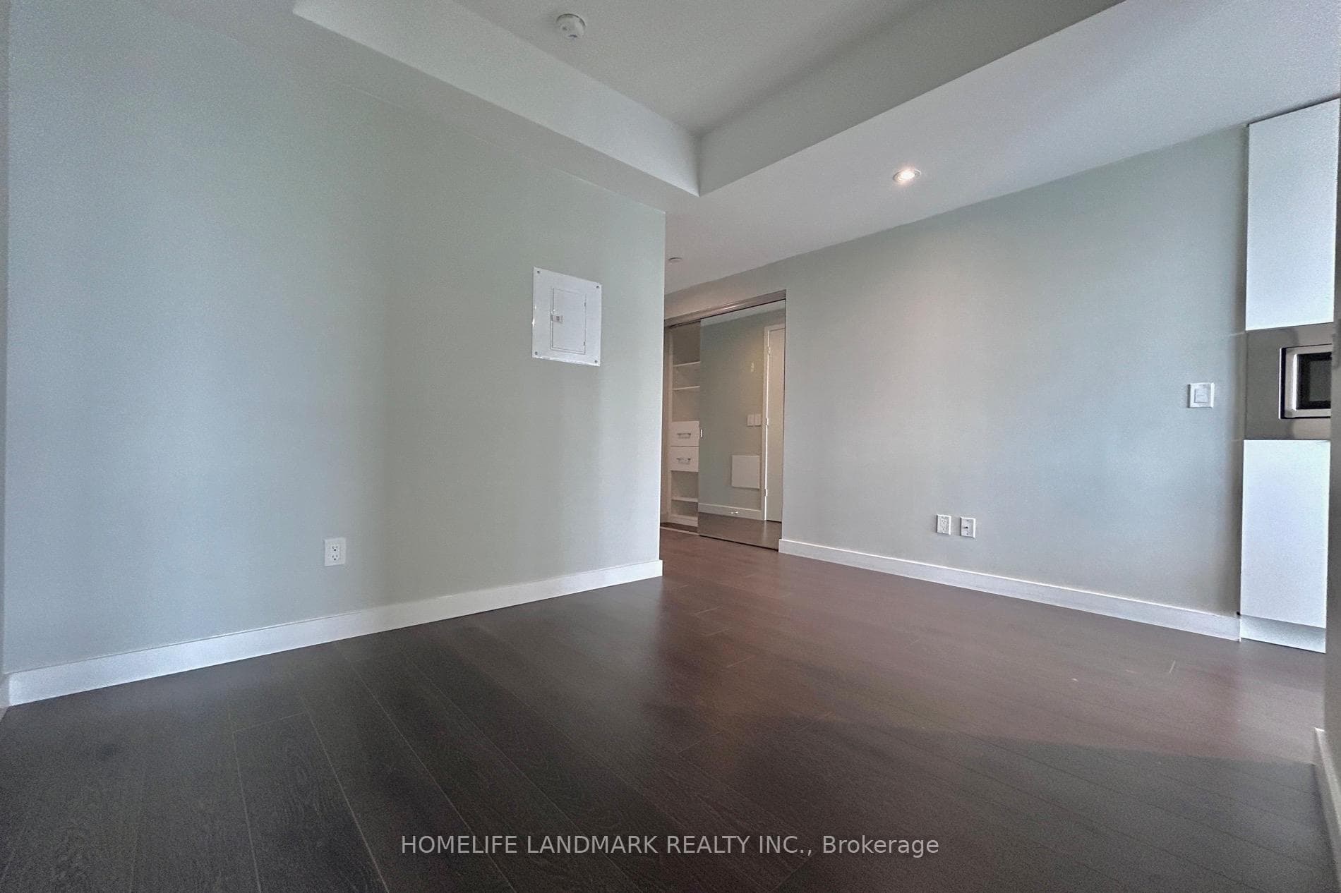 215 Queen Street Unit 1603 photo 11