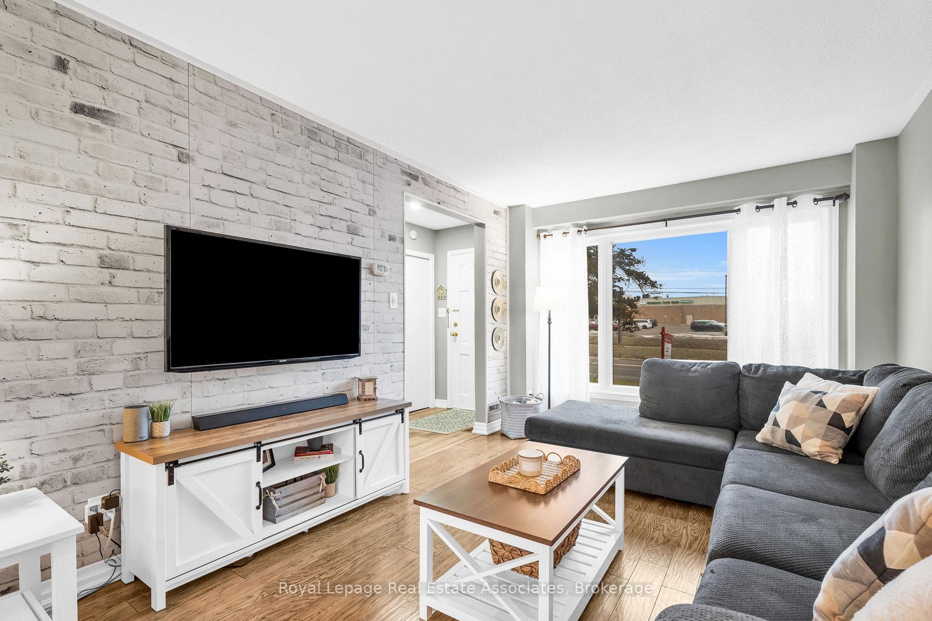 20 Mountainview Road Unit 31 photo 6