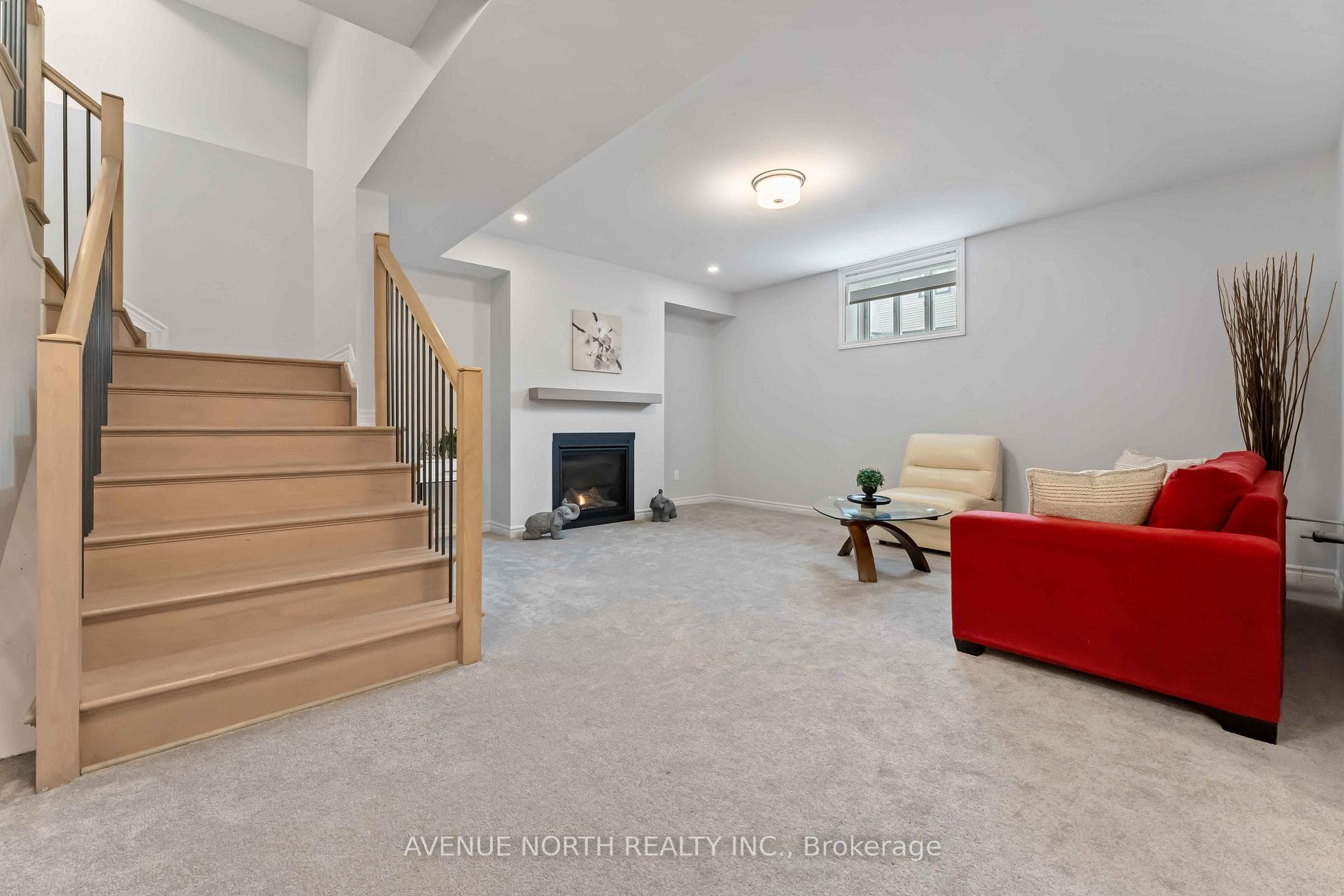 711 Moonflower Crescent photo 37