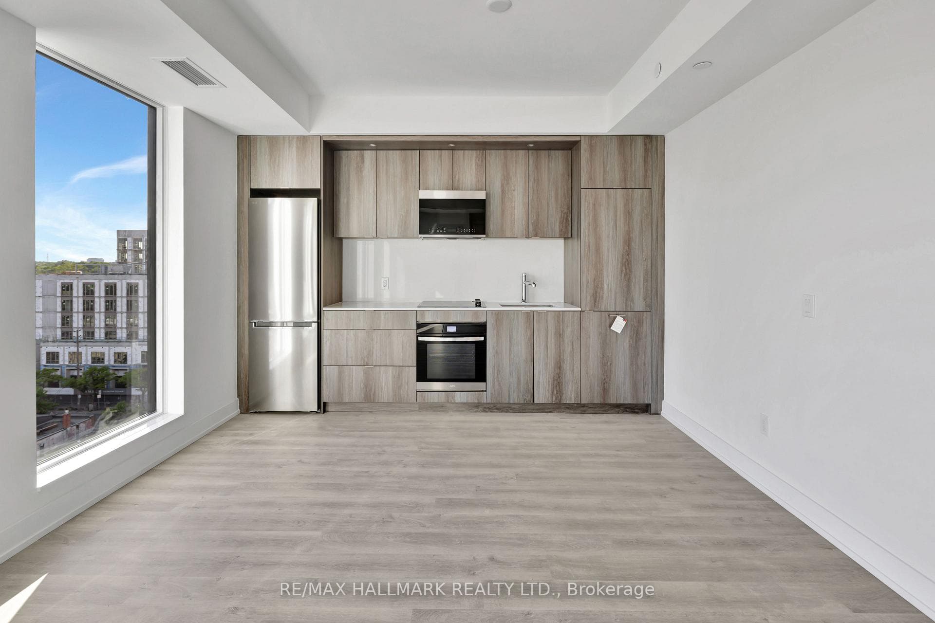 25 Cordova Avenue Unit 1011 photo 10