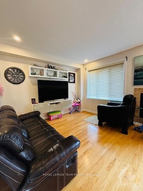 1205 ALSON MILLS Way photo 5