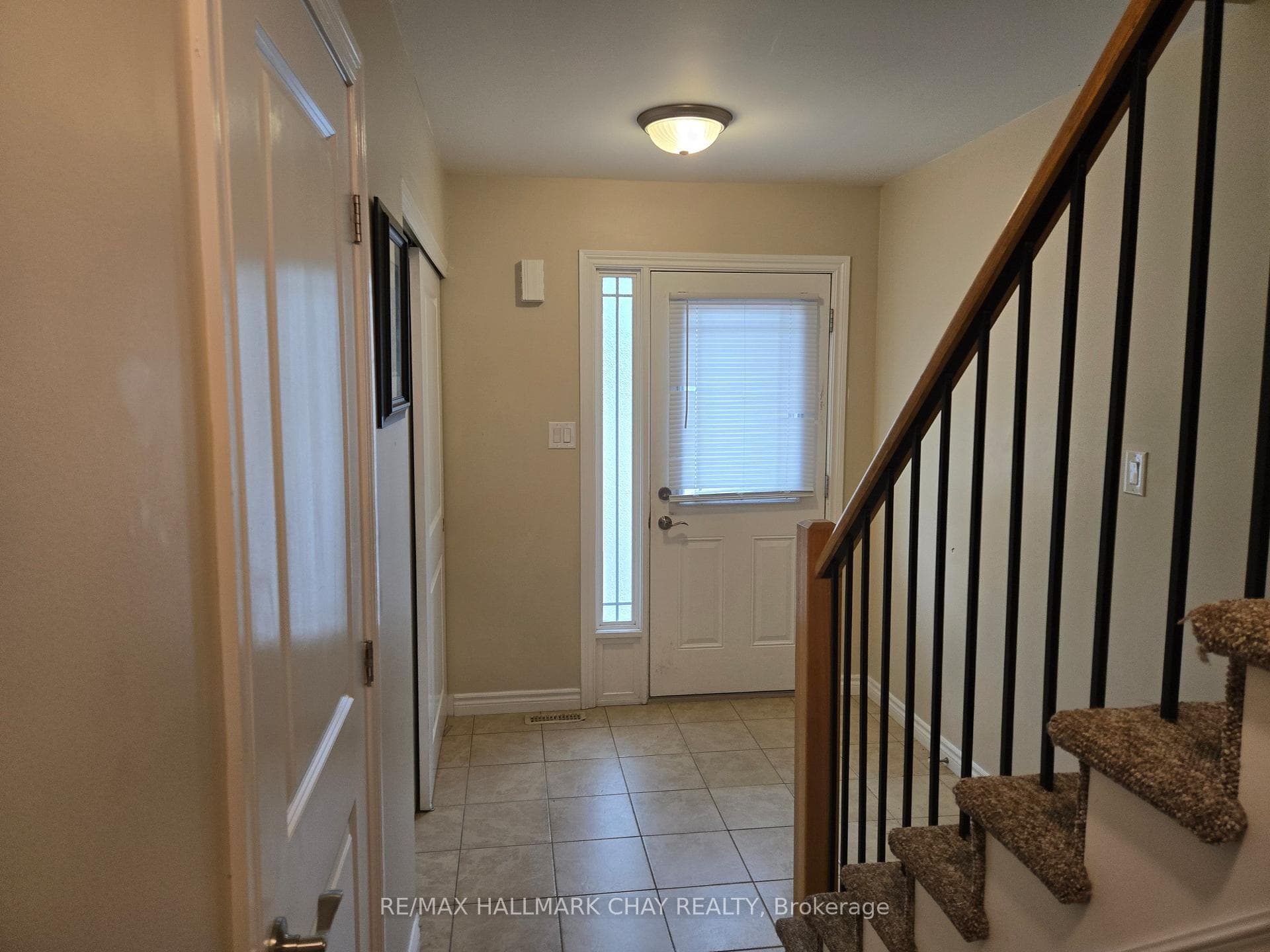 204 Alva Street Unit 7 photo 2