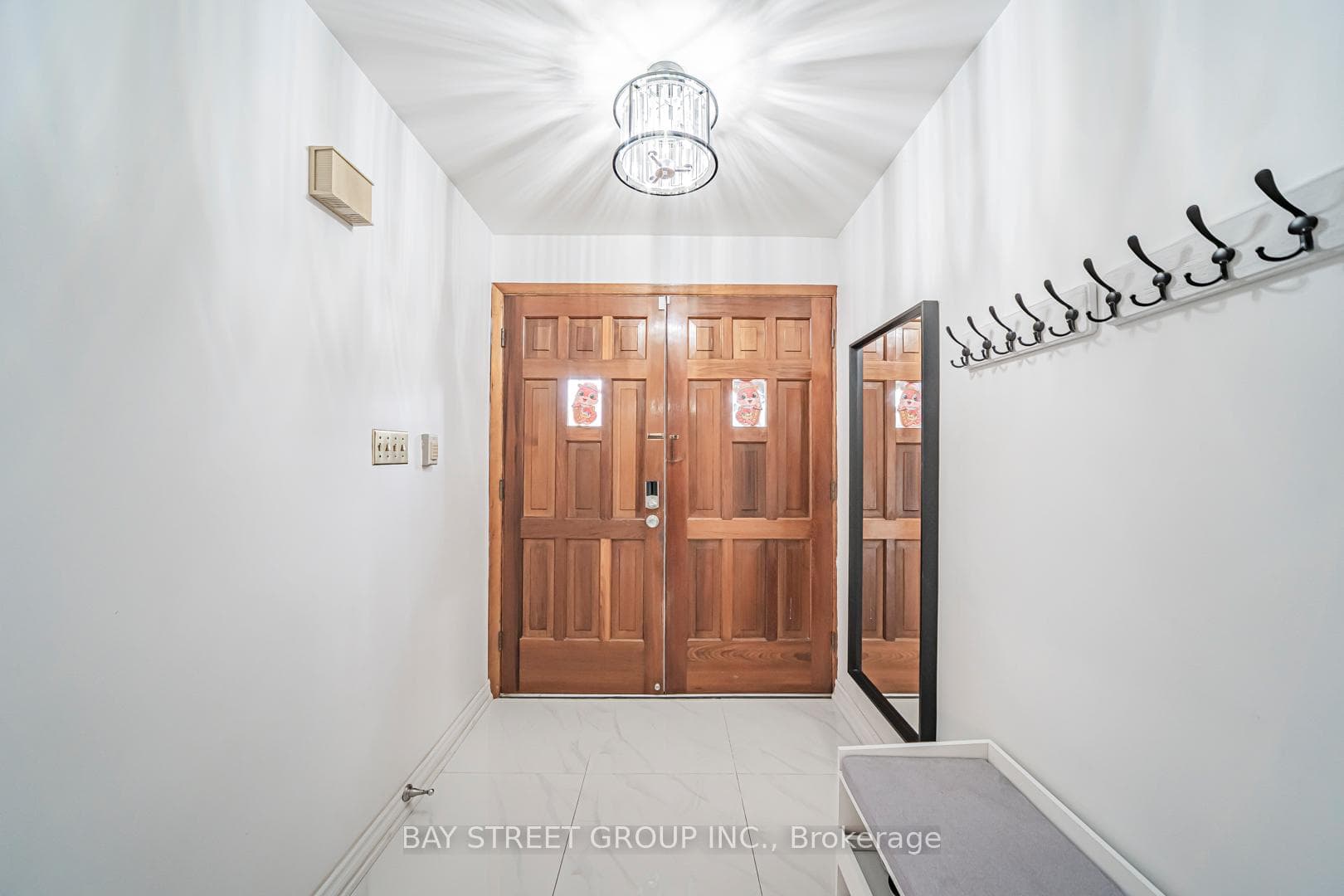 1520 Brentano Boulevard Unit Upper photo 9