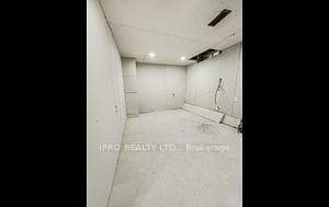 102 Ambereen Place photo 28