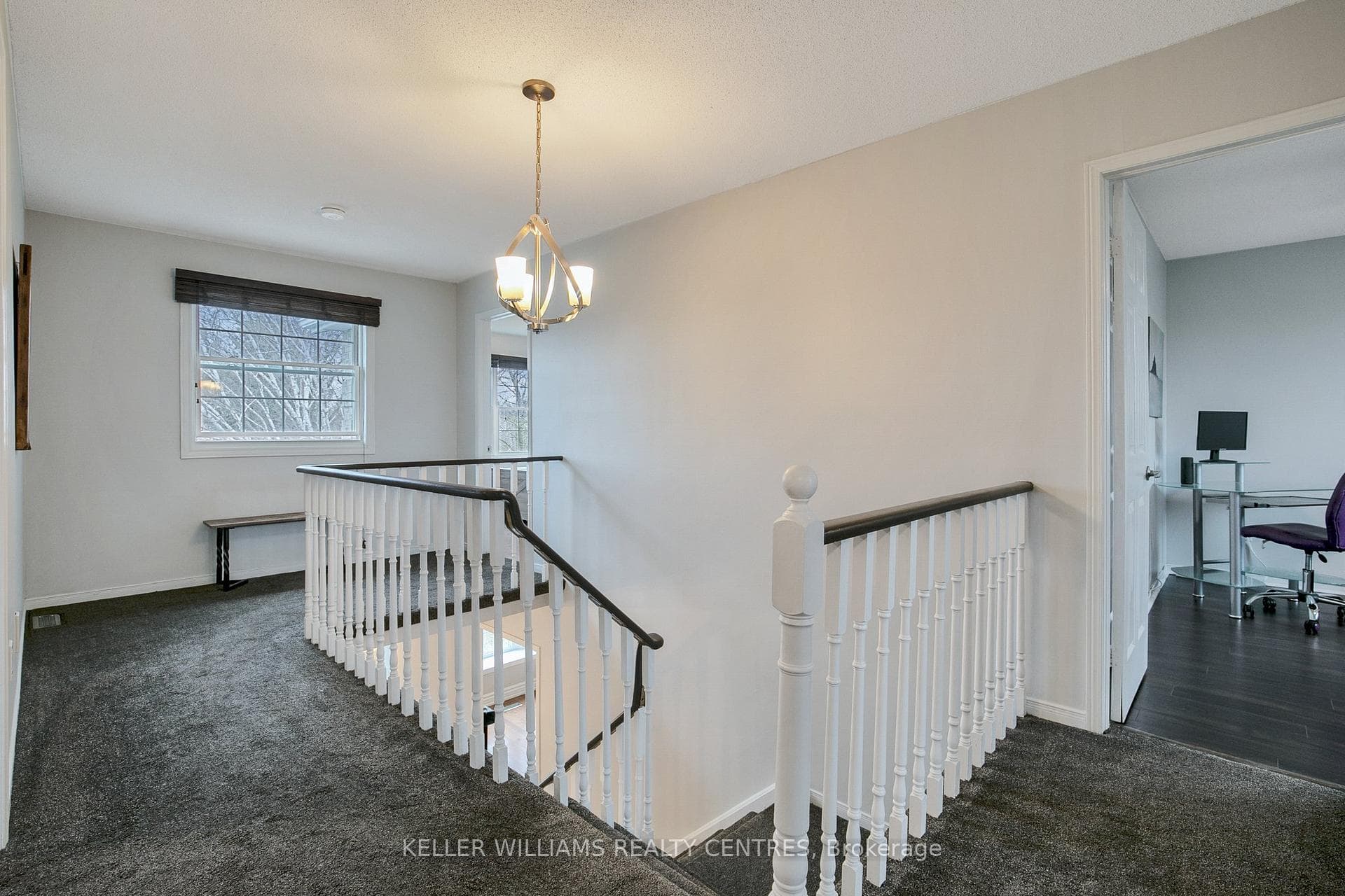 237 Osmond Crescent photo 19