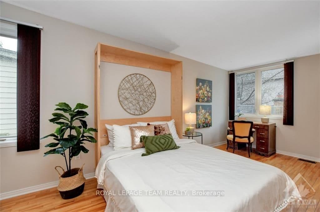 1075 NORTH RIVER Road photo 17