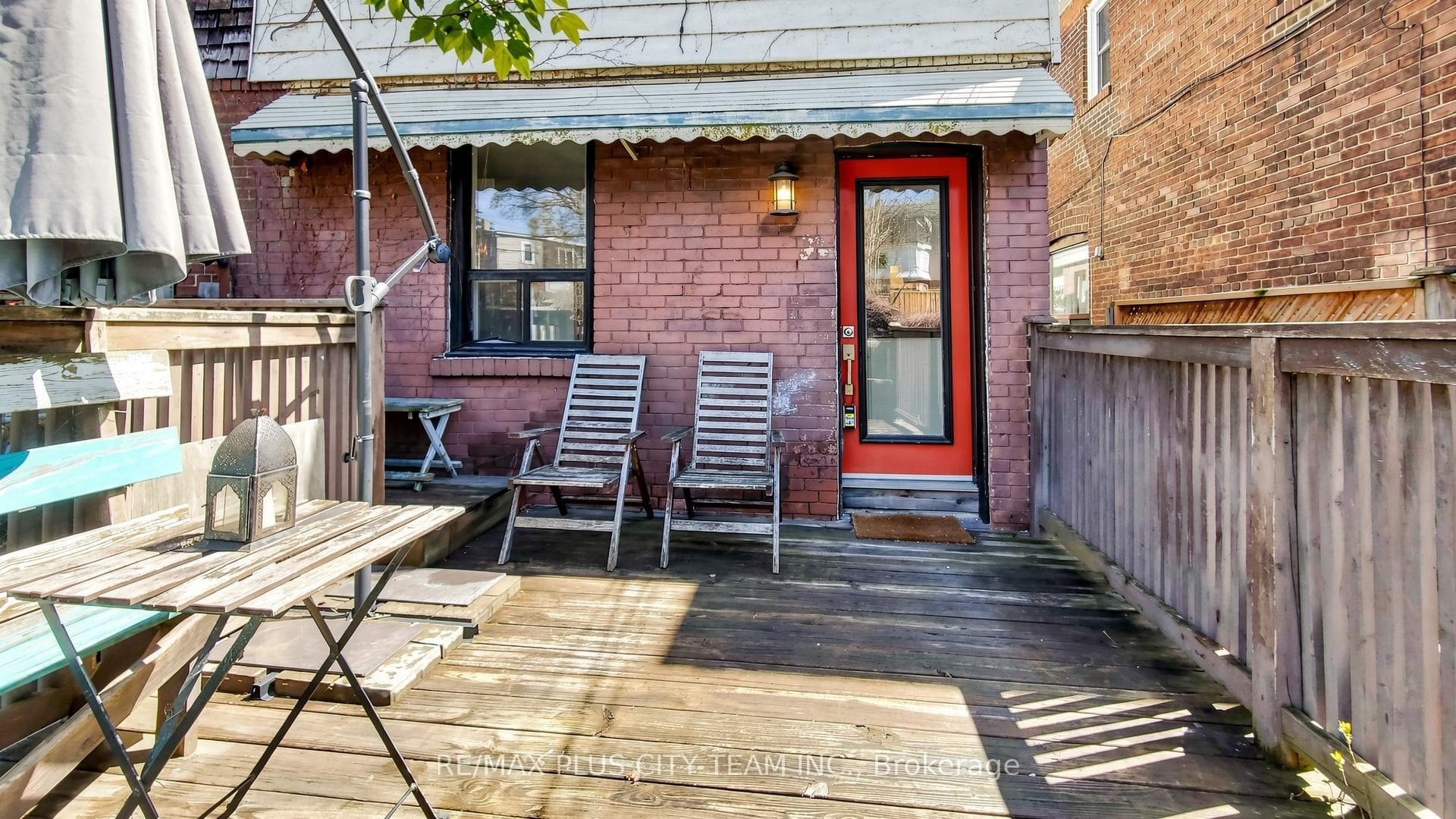 402 Woodbine Avenue photo 26