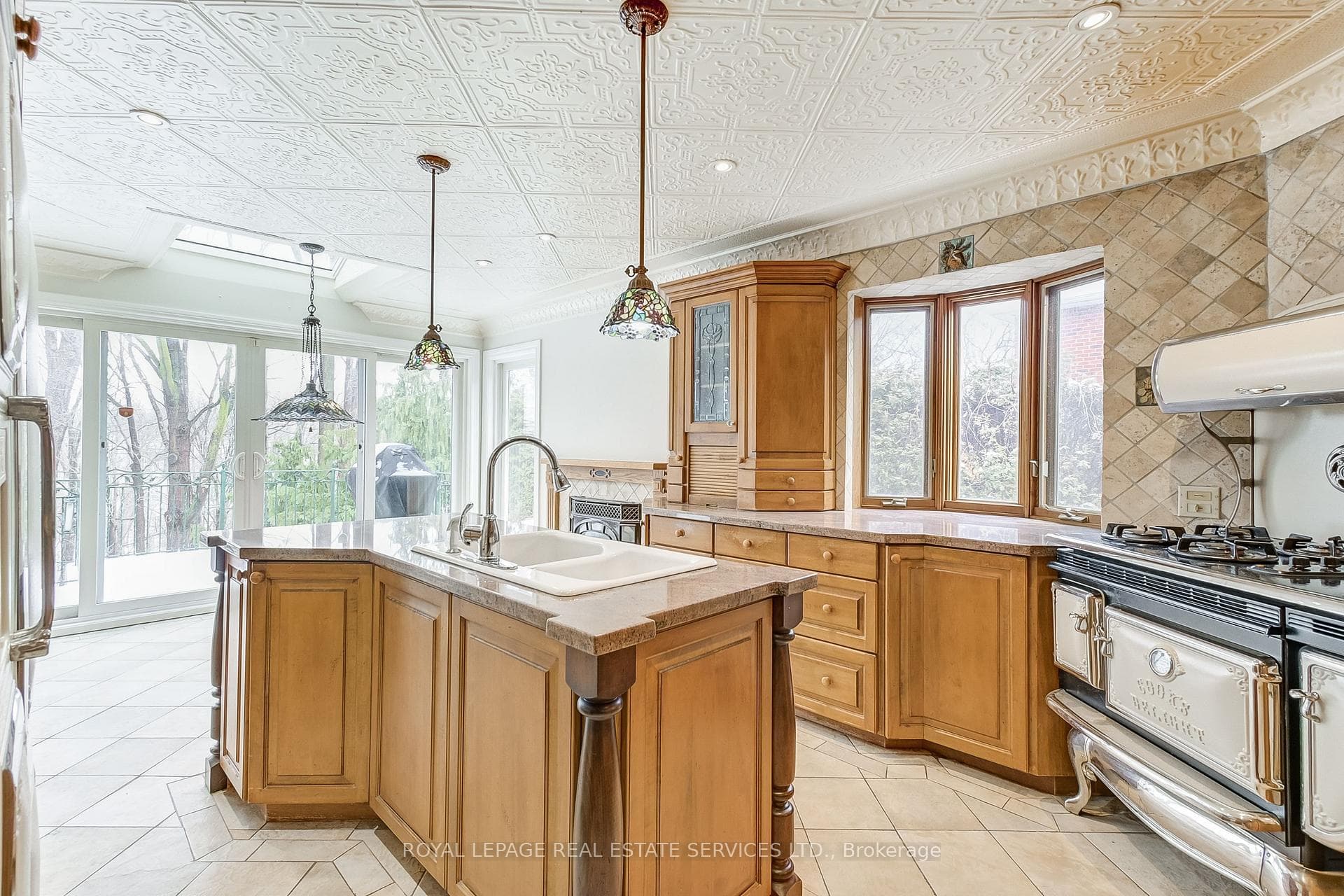 4261 Bridlepath Trail photo 13