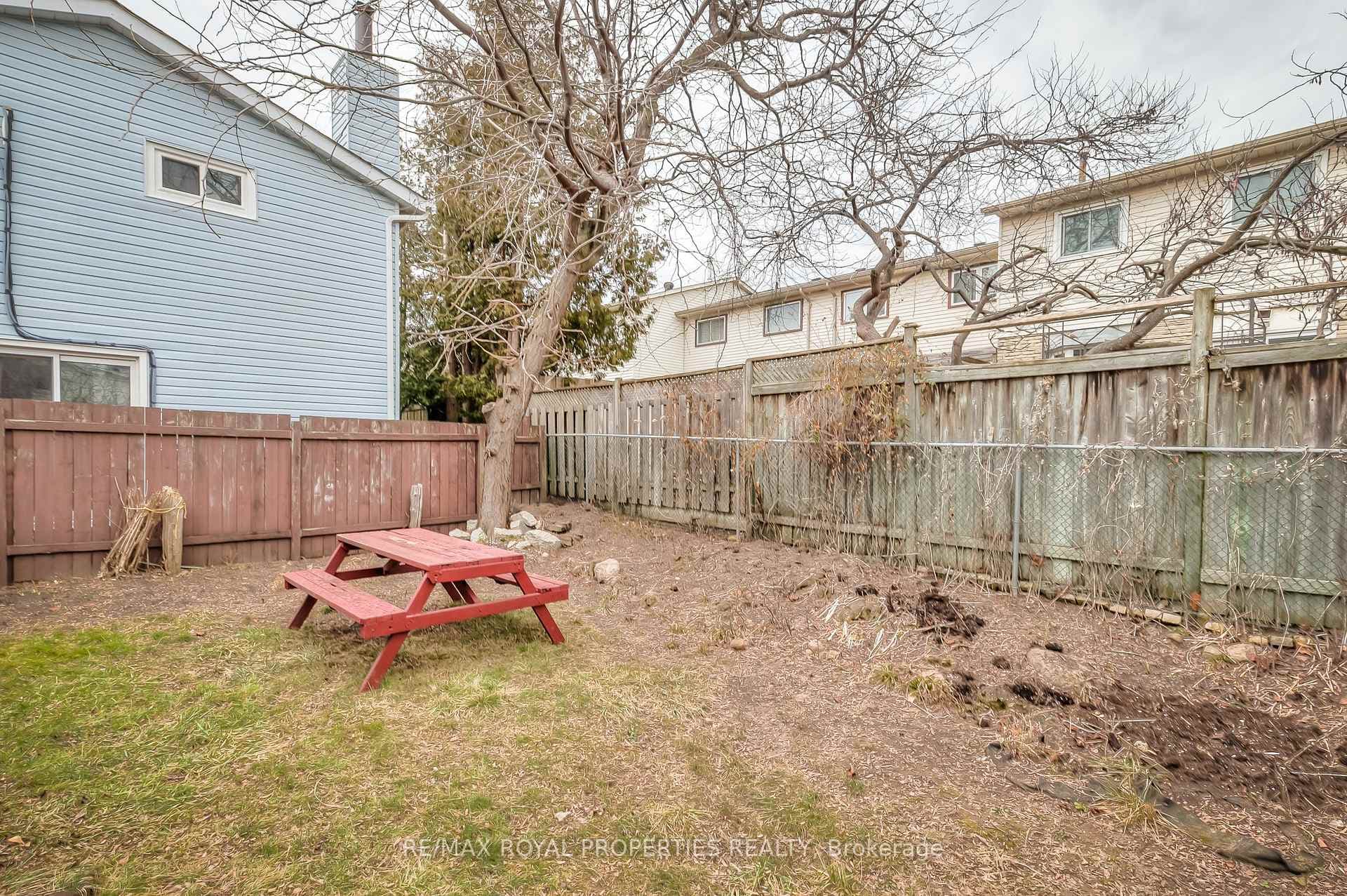 36 Leameadow Way photo 34