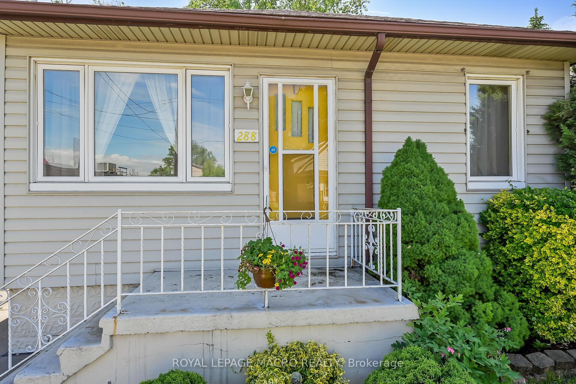 288 Tolton Avenue photo 31