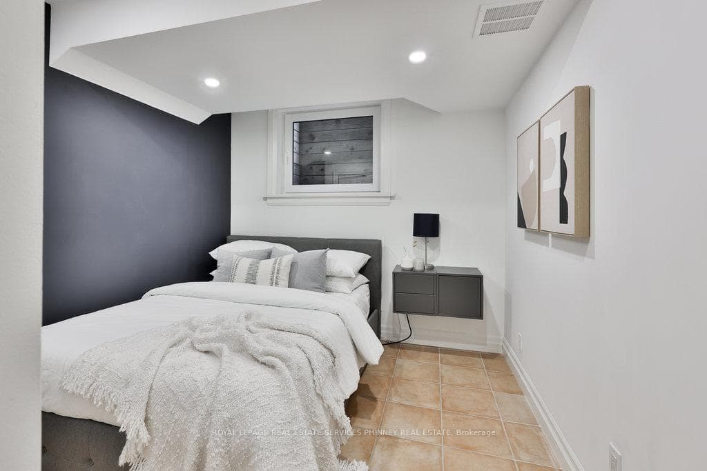 41 Burnet Street photo 25