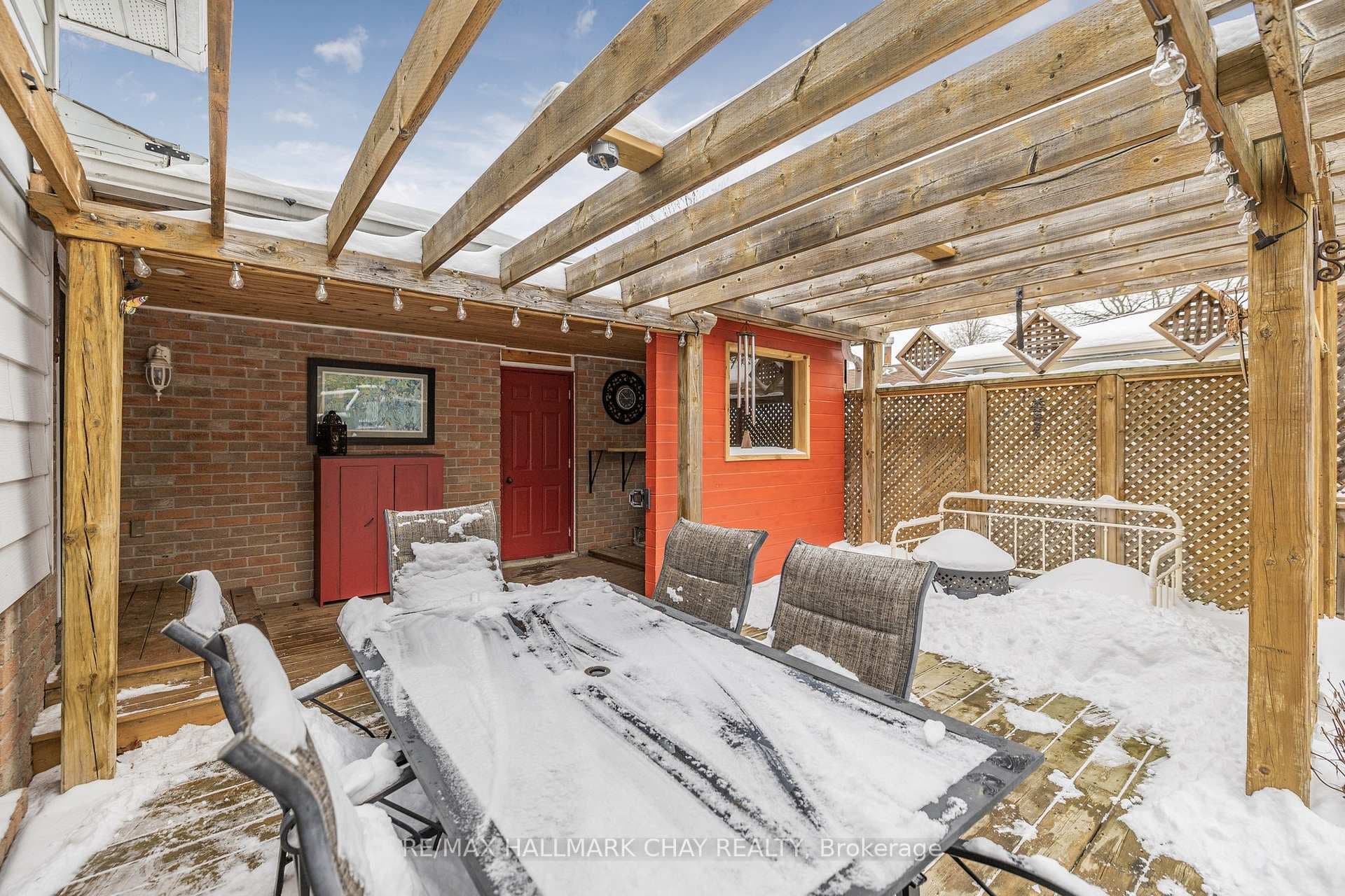 18 Patrician Court photo 34