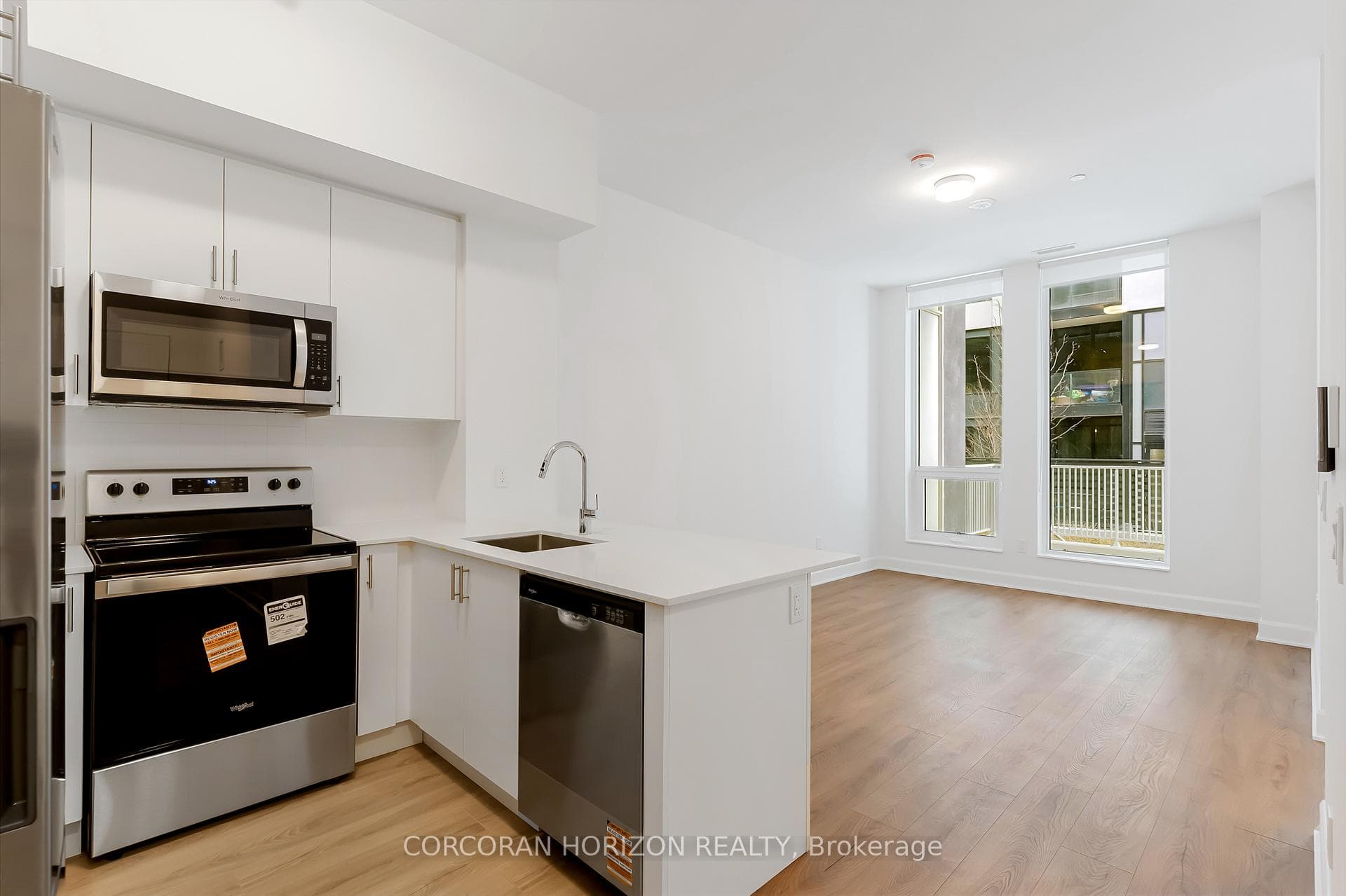 3240 William Coltson Avenue Unit 111 photo 8