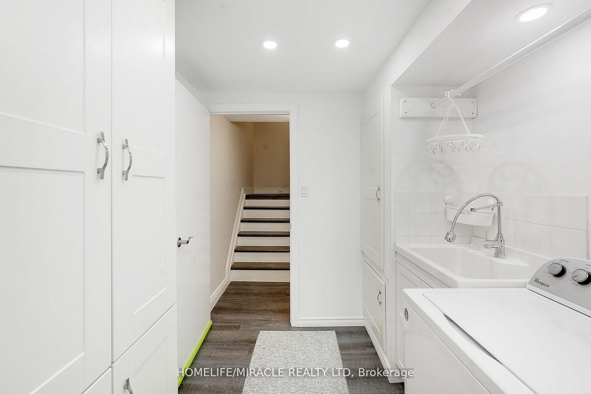 4165 Fieldgate Drive Unit 32 photo 12