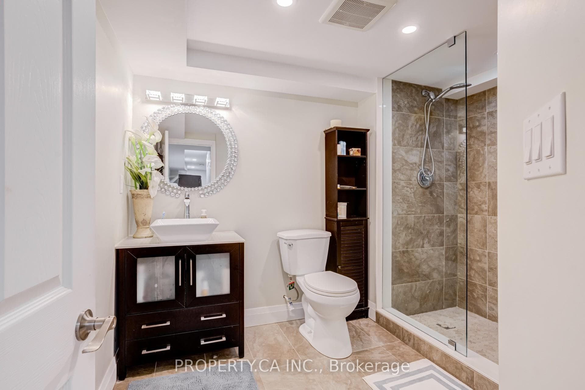 32 Mckinnon Avenue photo 44
