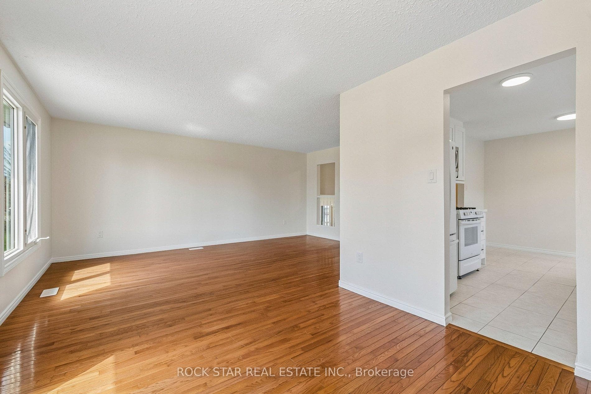 32 Lynwood Drive photo 12