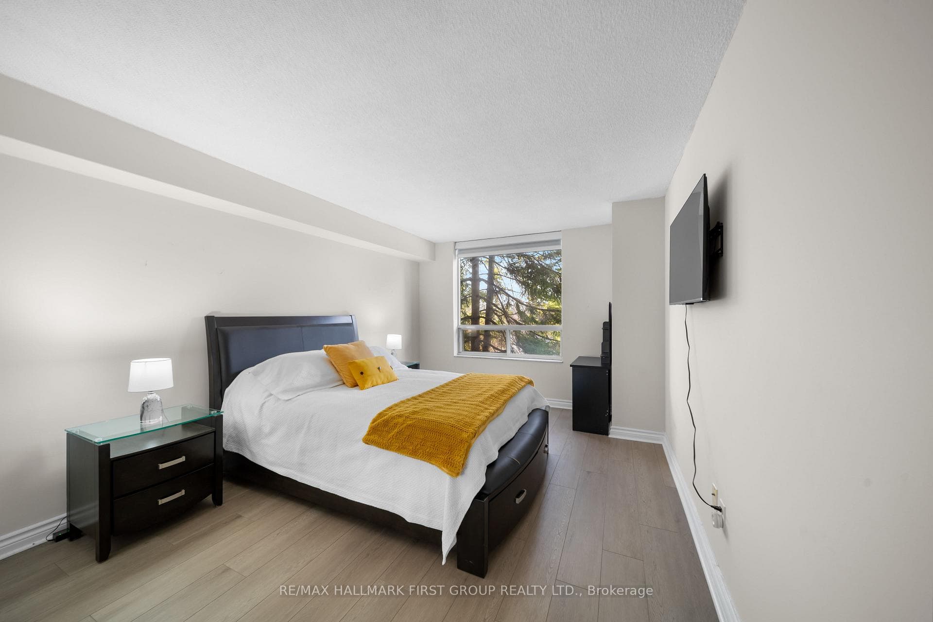 1200 Don Mills Road Unit 303 photo 15