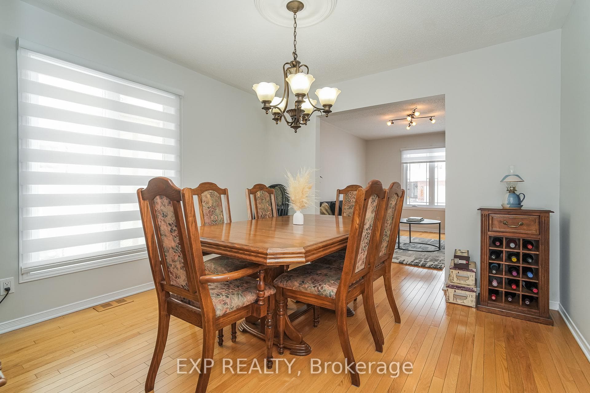 386 Pauline Charron Place photo 5