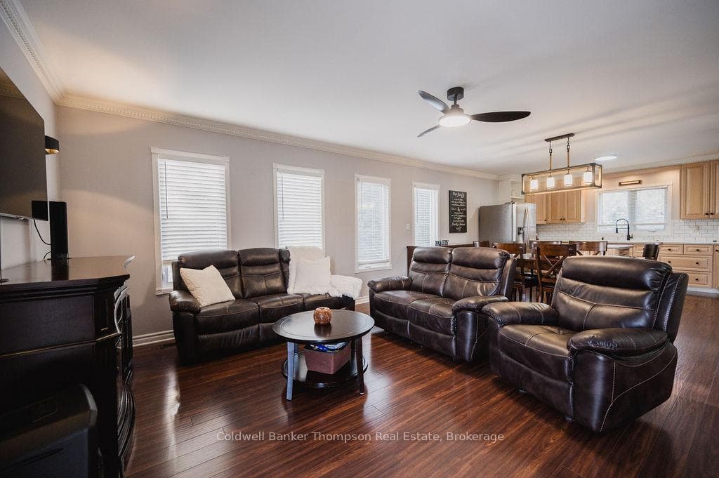 254 Beachey Drive photo 9
