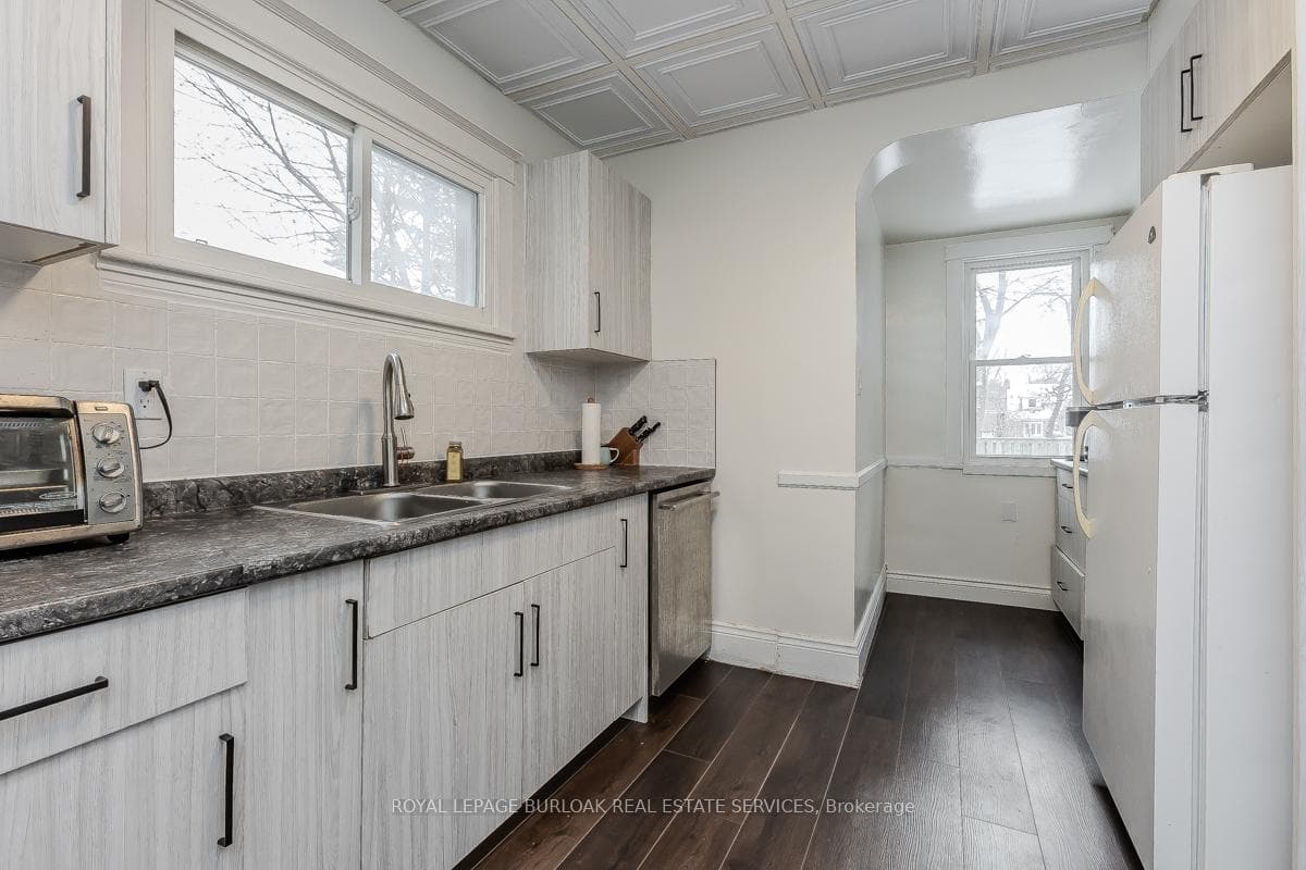 1225 King Street photo 17