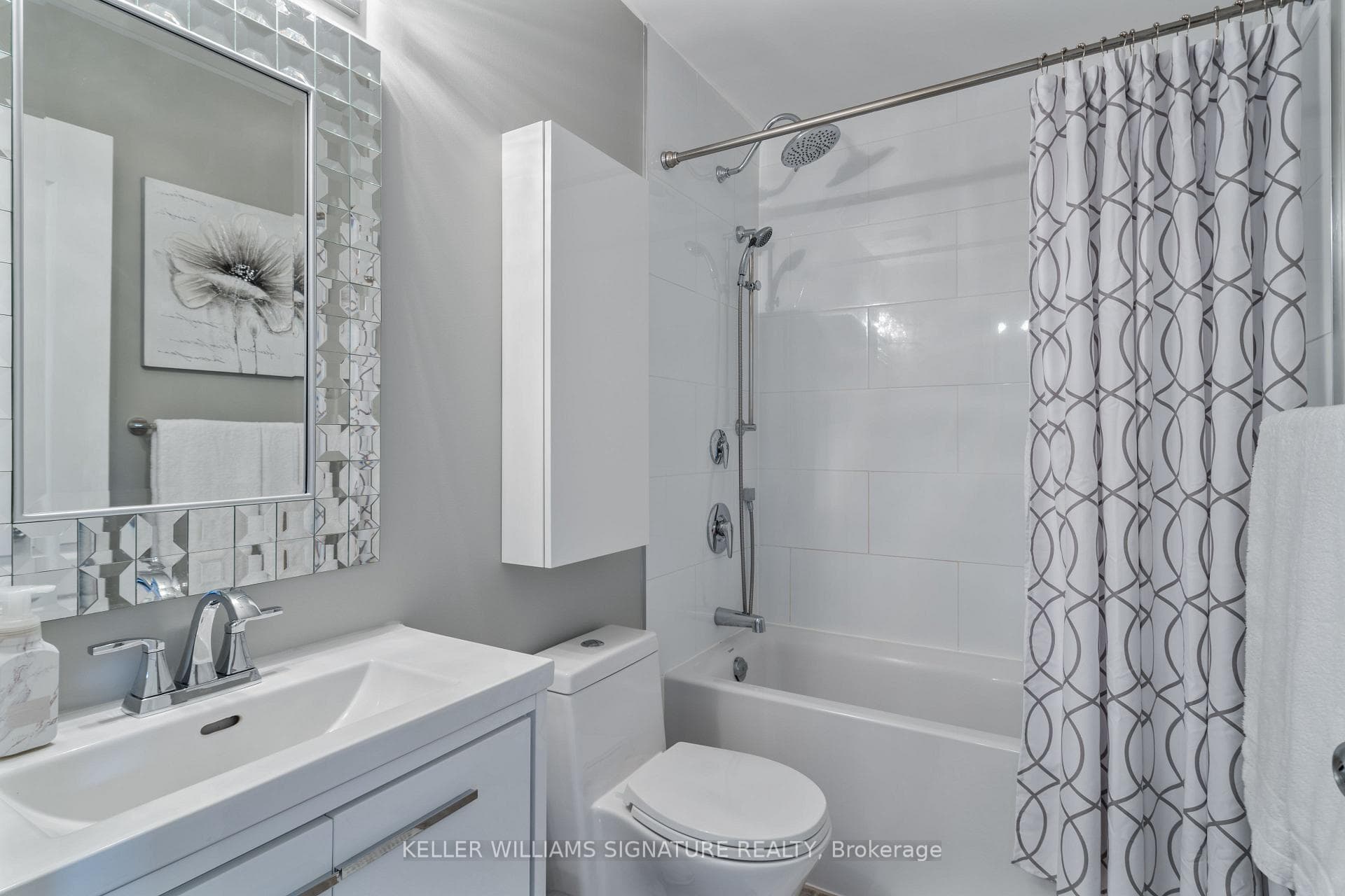 107 Liddycoat Lane photo 21