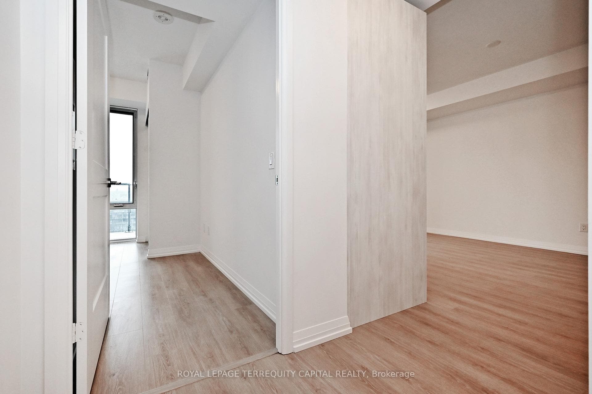 28 Widmer Street Unit 3526 photo 15