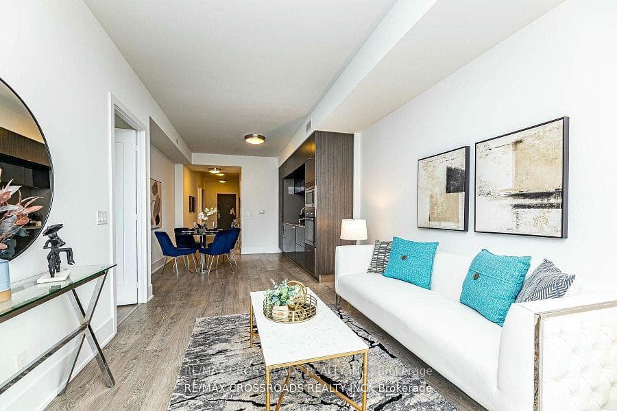 55 Merchants' Wharf Way Unit 531 photo 17