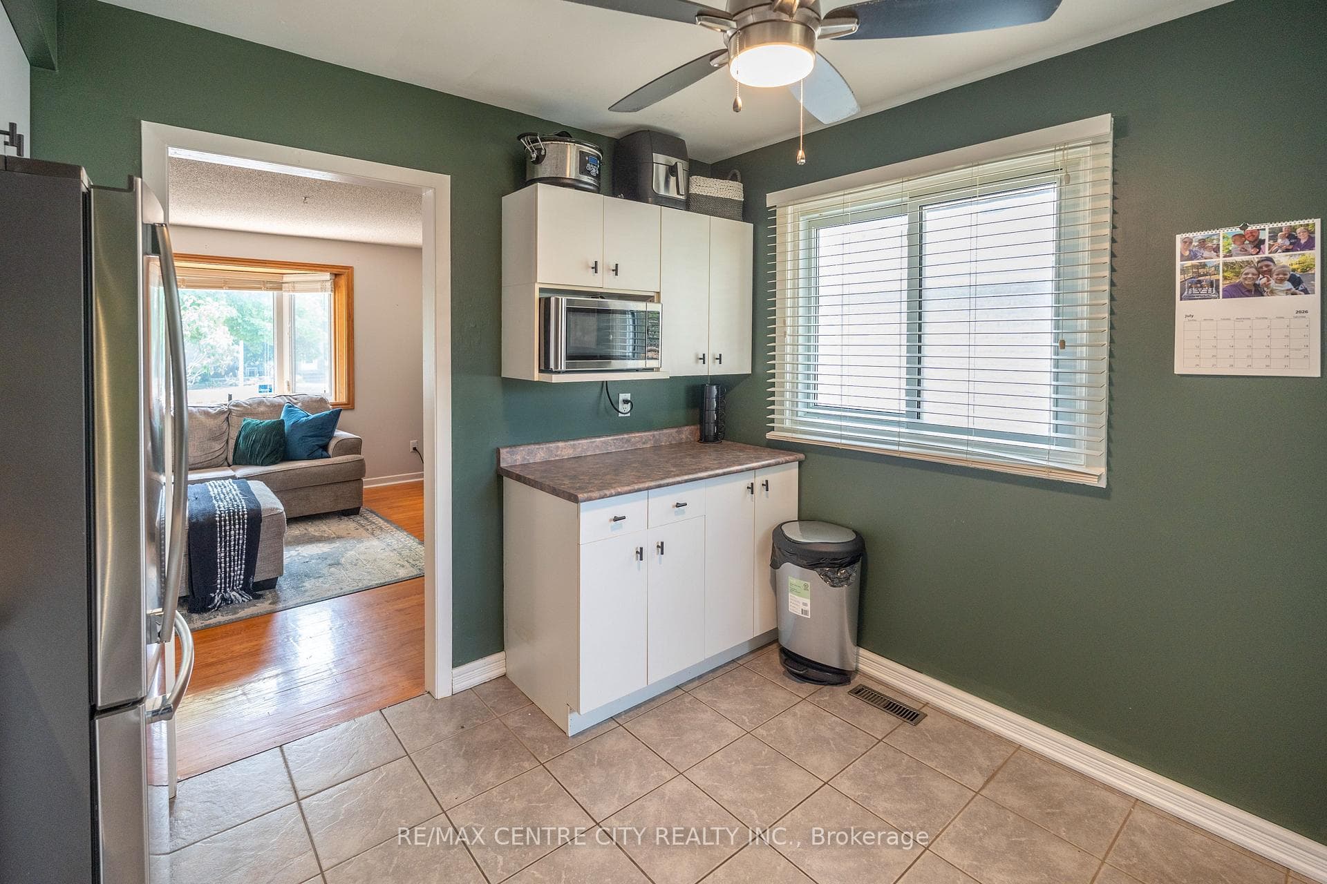 366 Hudson Drive photo 13