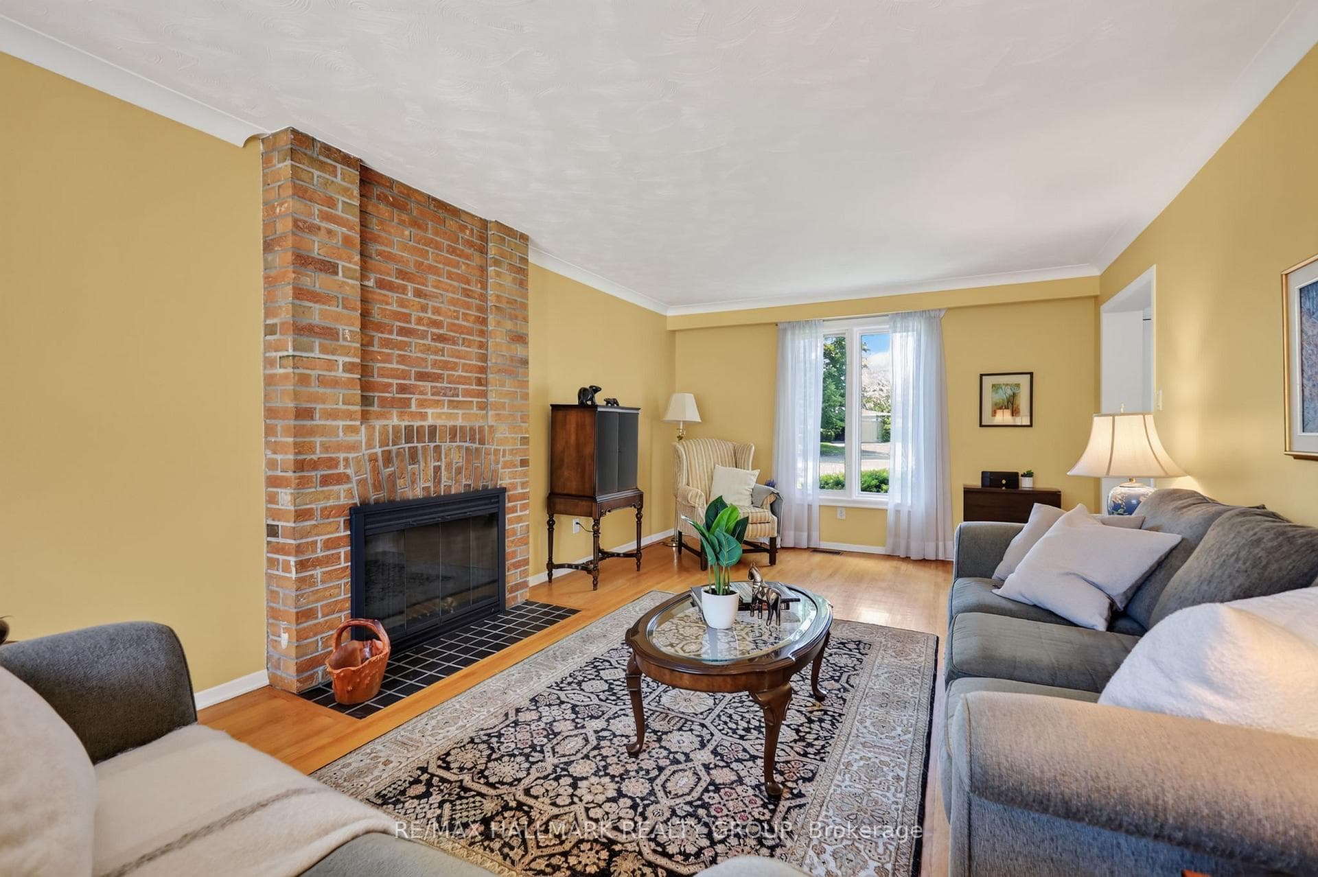 1680 Rhodes Court photo 19