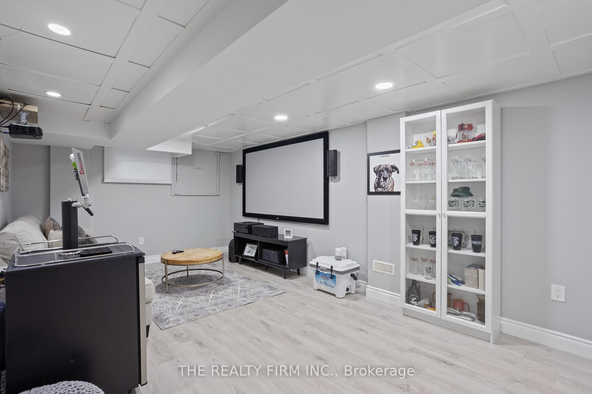 476 Blake Street photo 31