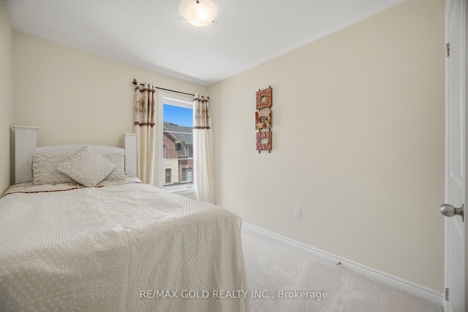 9 Arcola Street photo 29