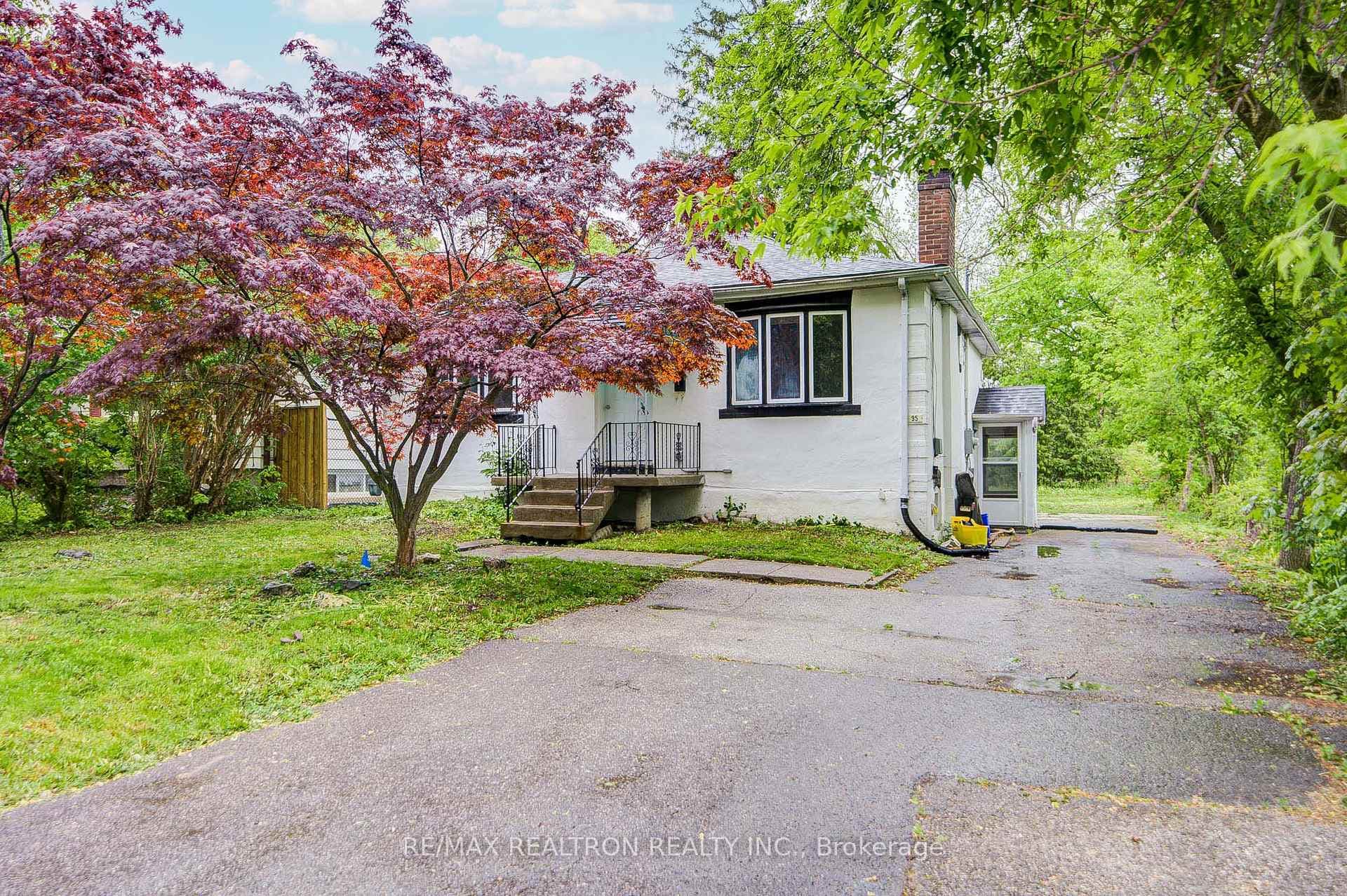 95 Roseview Avenue photo 2