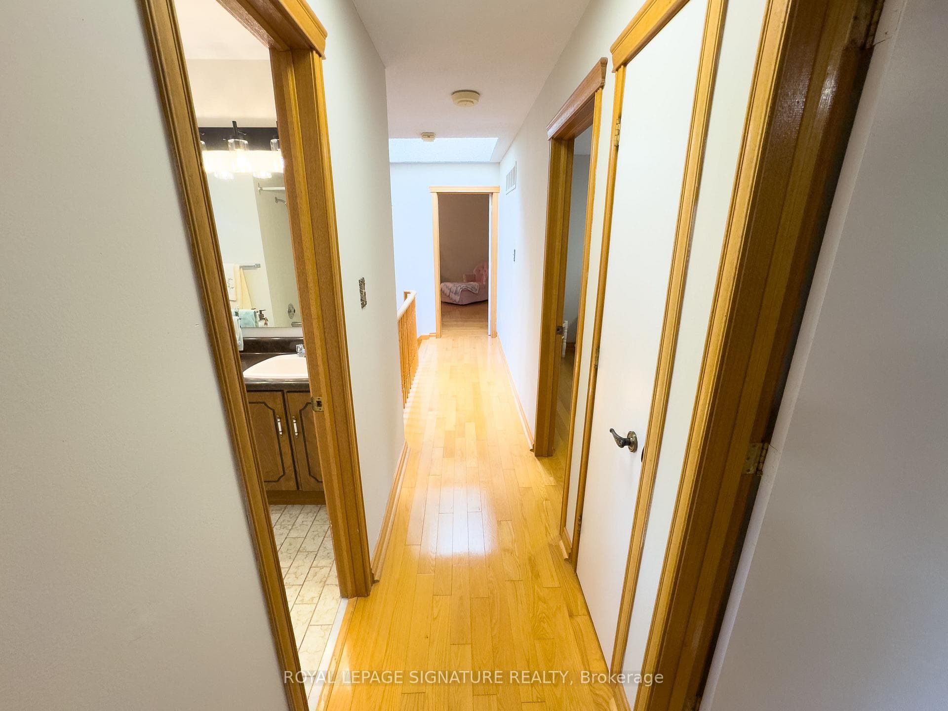 2nd floor landing