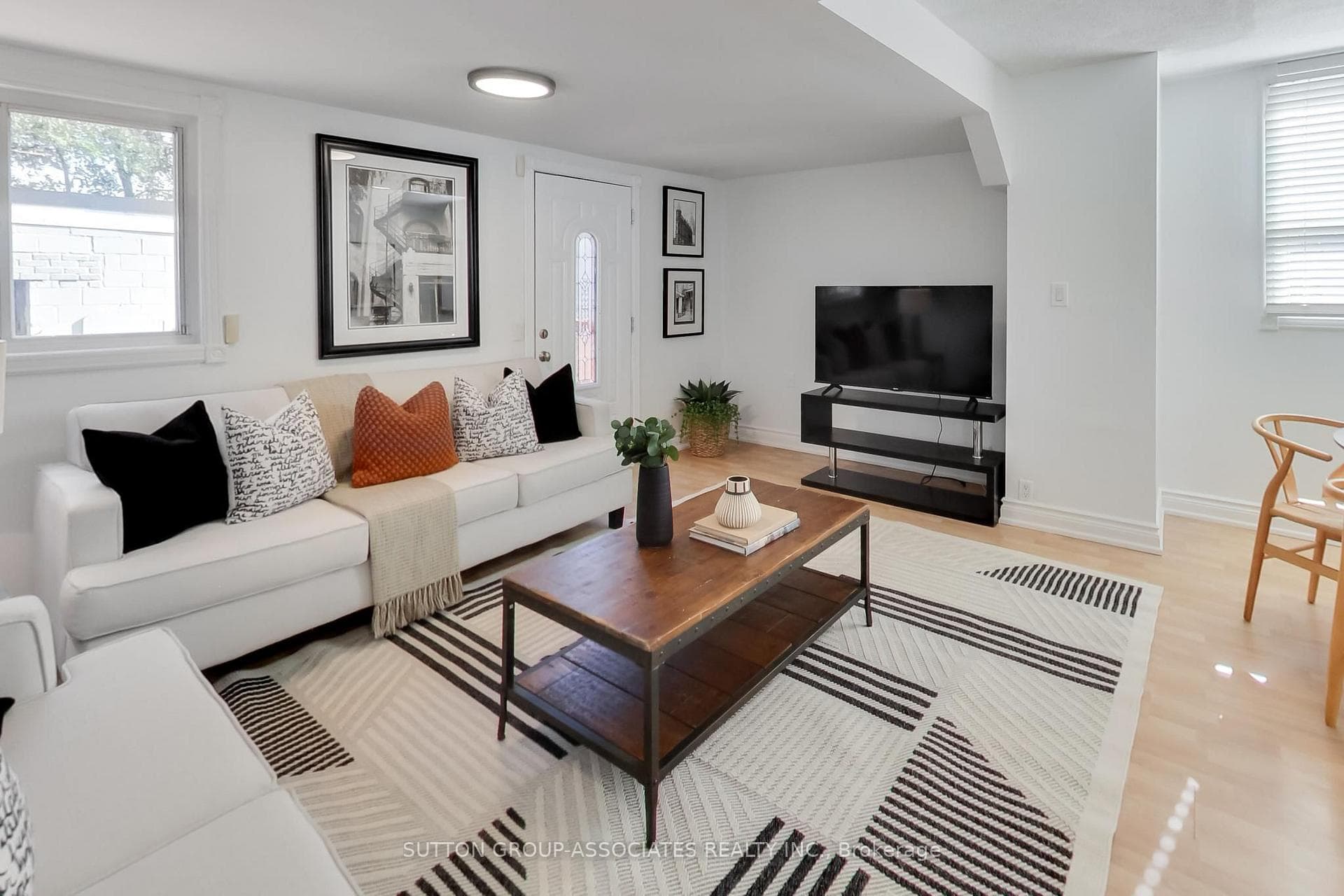 175 Earlsdale Avenue photo 22