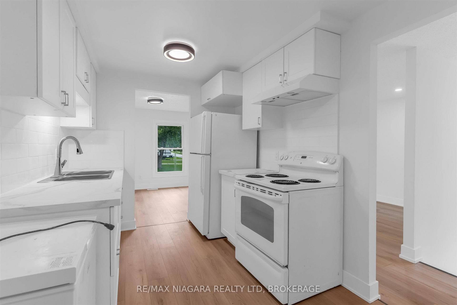 2 BALDWIN Crescent photo 11
