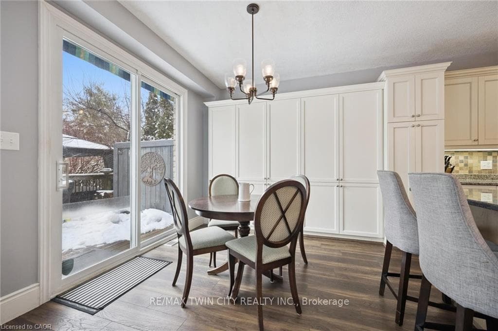 42 FISCHER Court photo 21