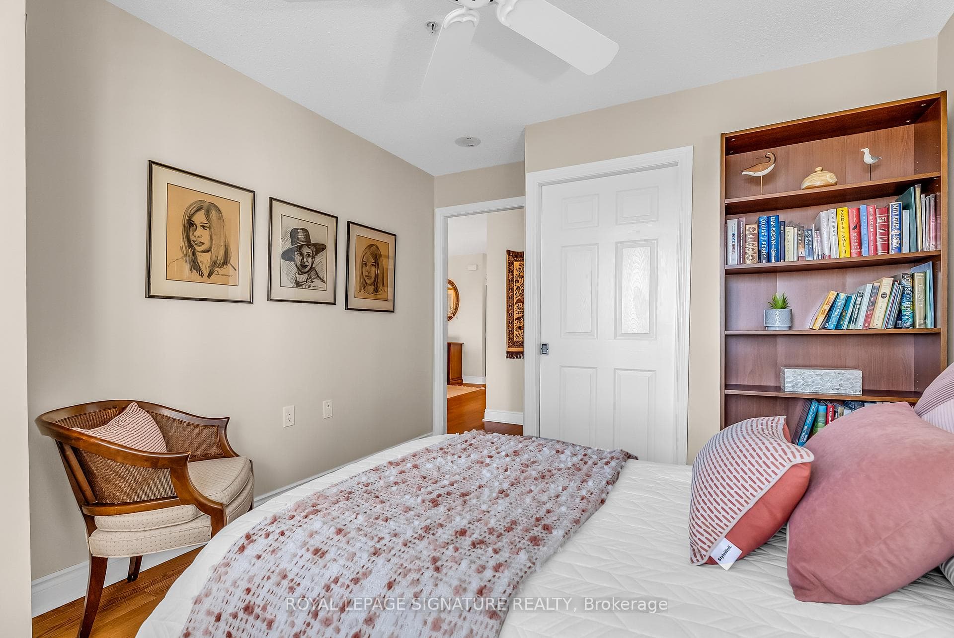 12 Rean Drive Unit 702 photo 23