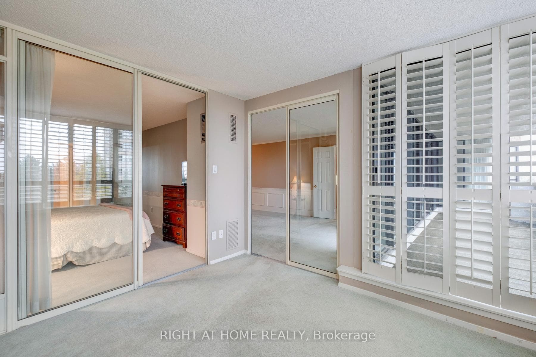 25 Austin Drive Unit 520 photo 27